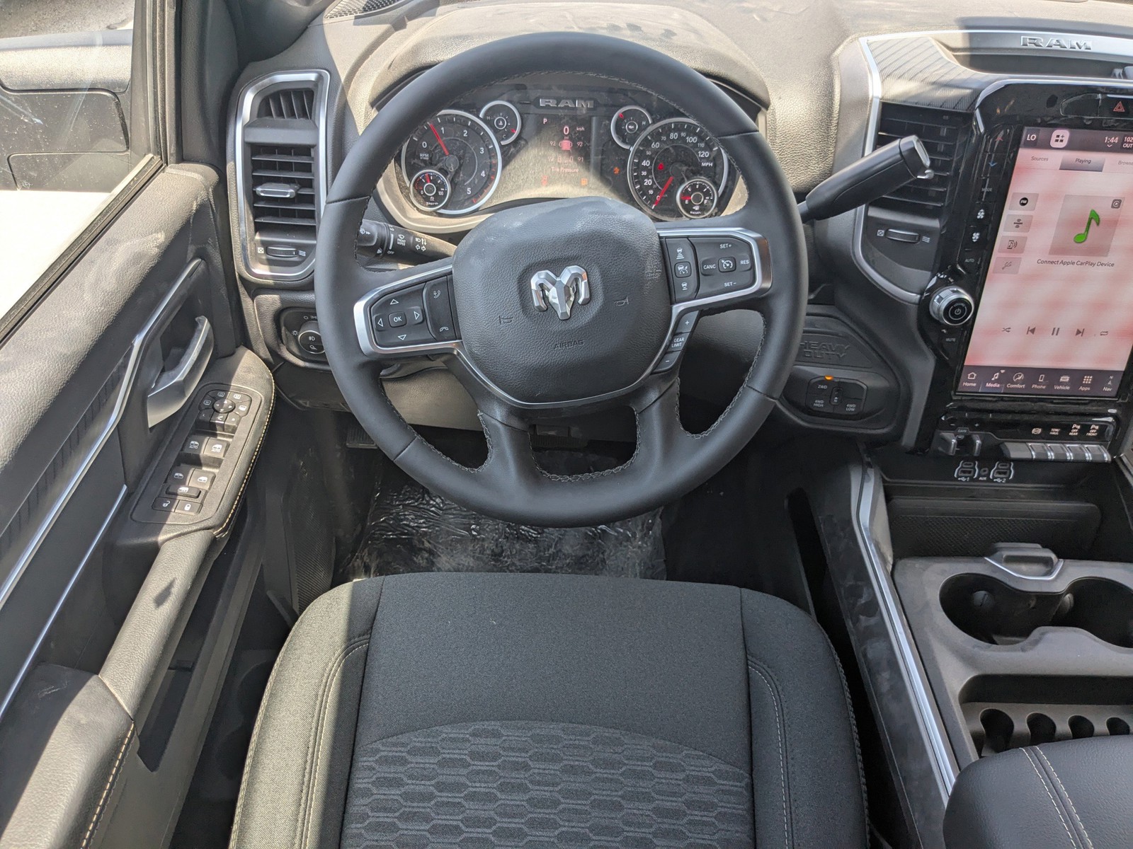 2025 Ram 2500 - Photo 14