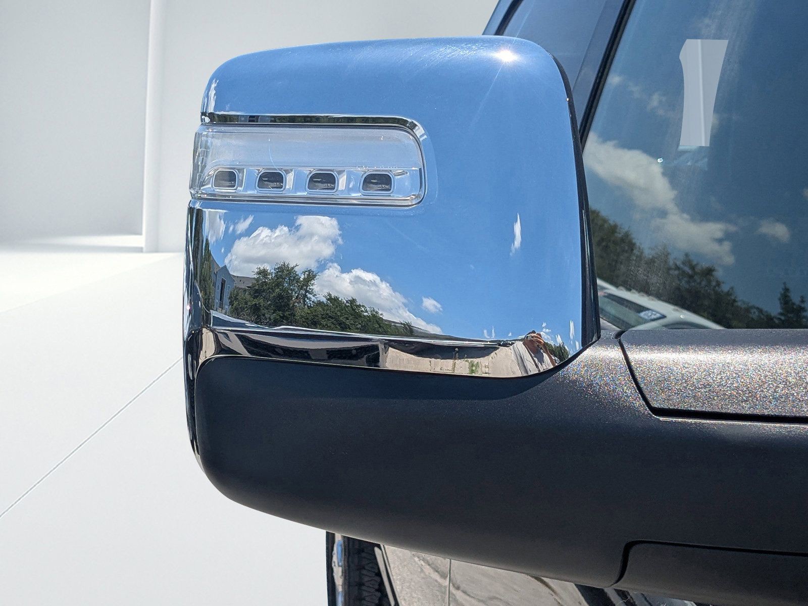 2025 Ram 2500 - Photo 10