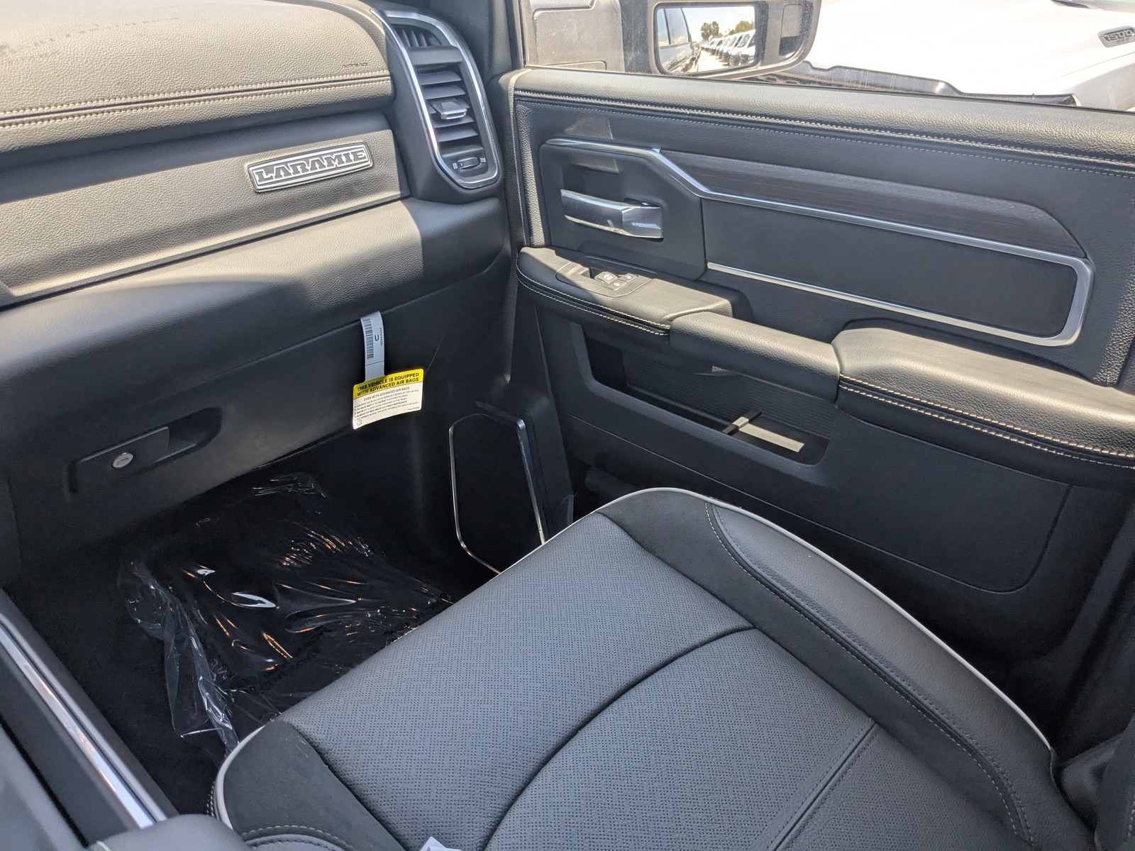 2025 Ram 2500 - Photo 15