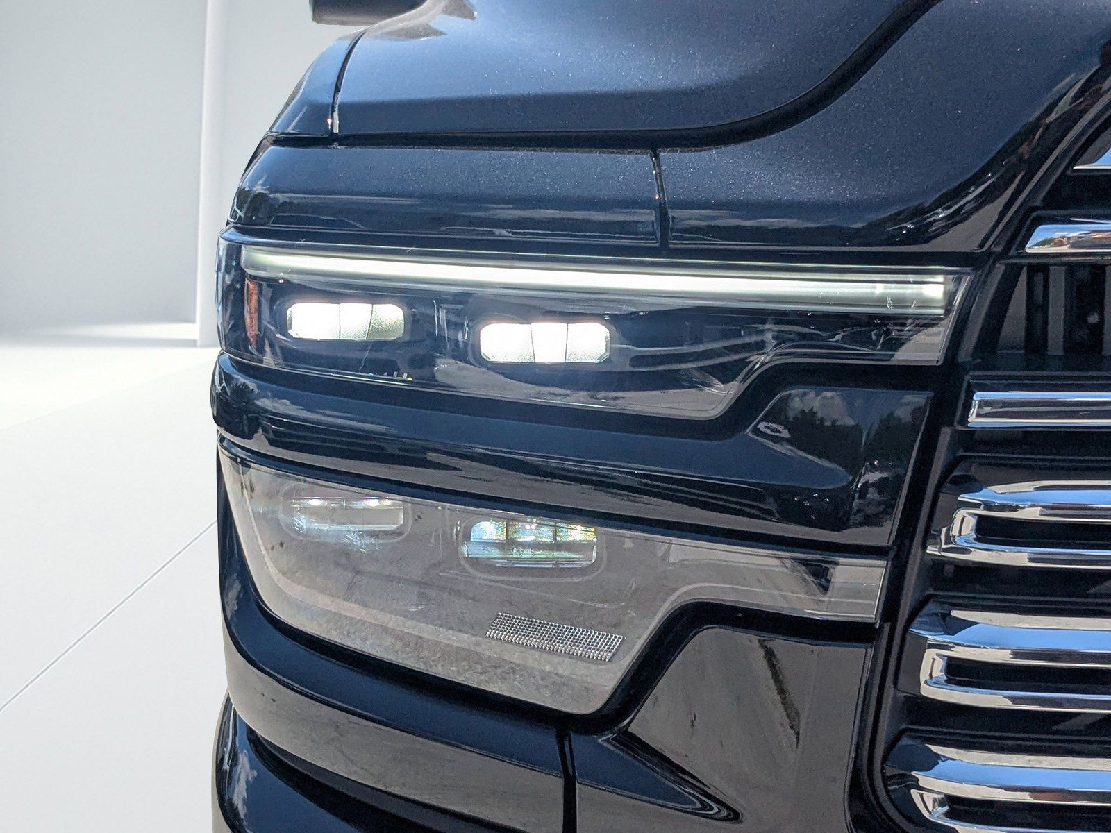 2025 Ram 2500 - Photo 8