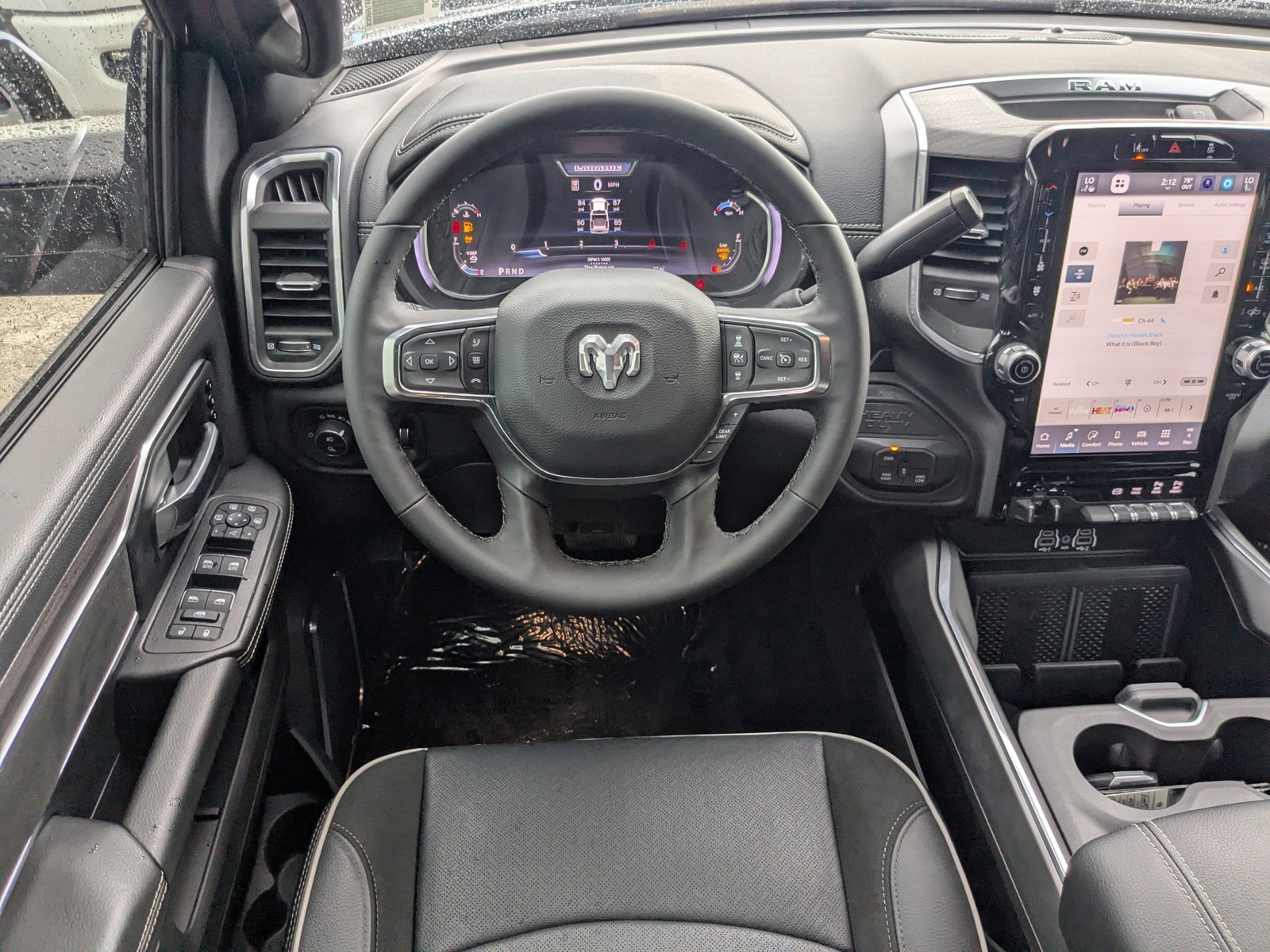2025 Ram 2500 - Photo 14