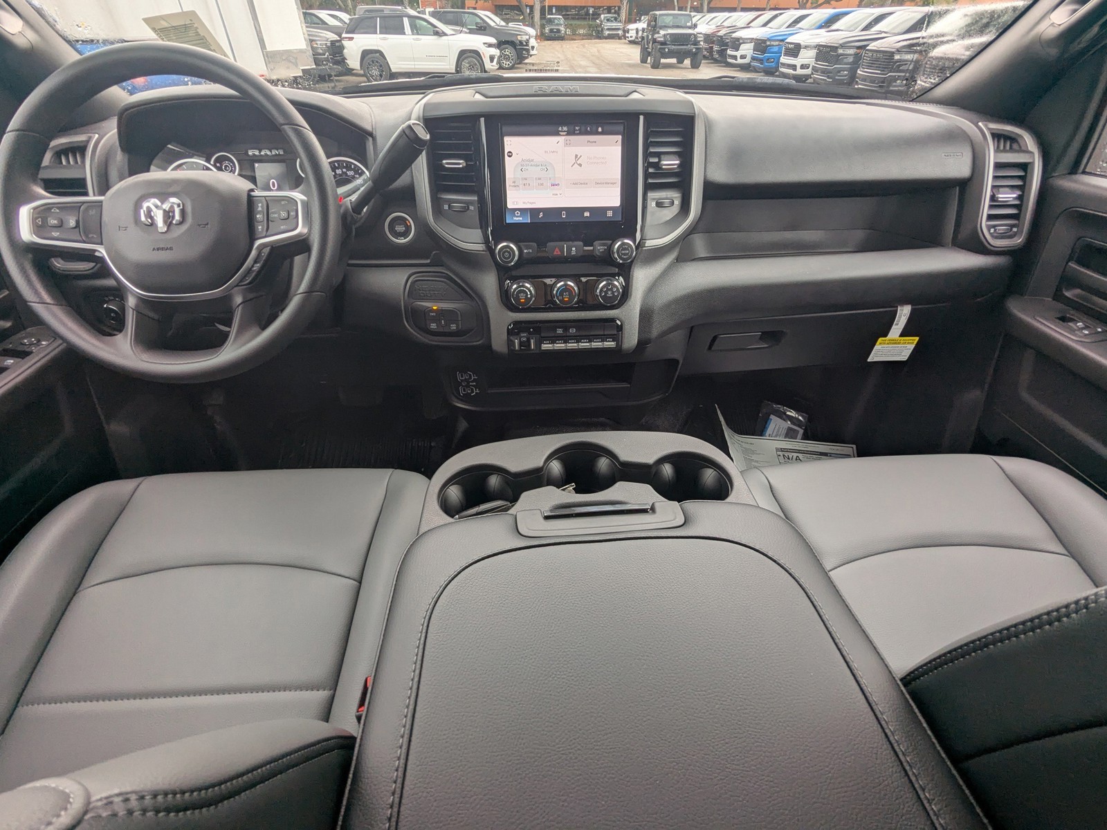 2025 Ram 5500HD - Photo 13