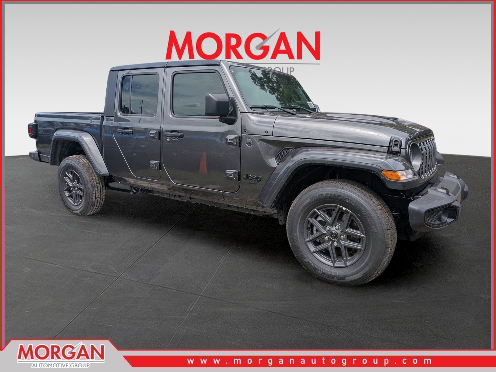 2025 Jeep Gladiator Sport S's photo