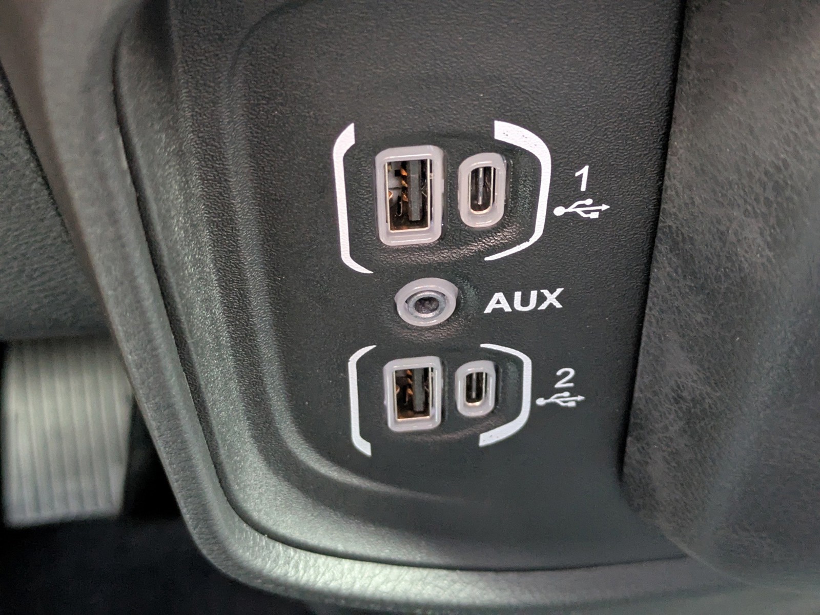 2026 Ram 1500 - Photo 18