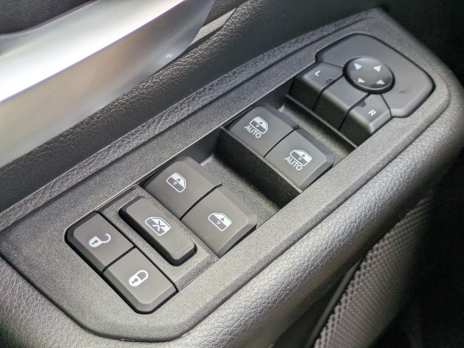 2026 Ram 1500 - Photo 19