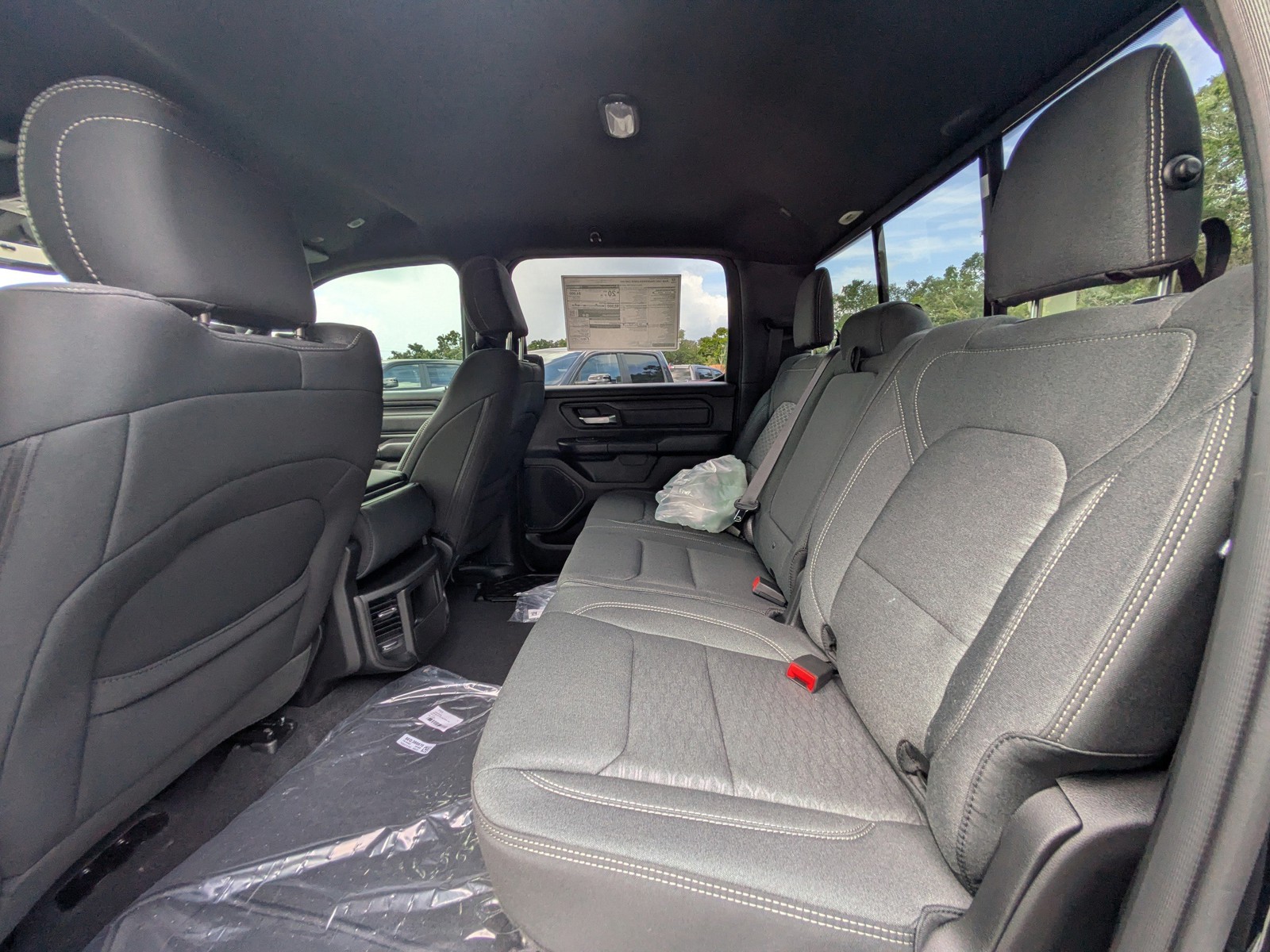 2026 Ram 1500 - Photo 12