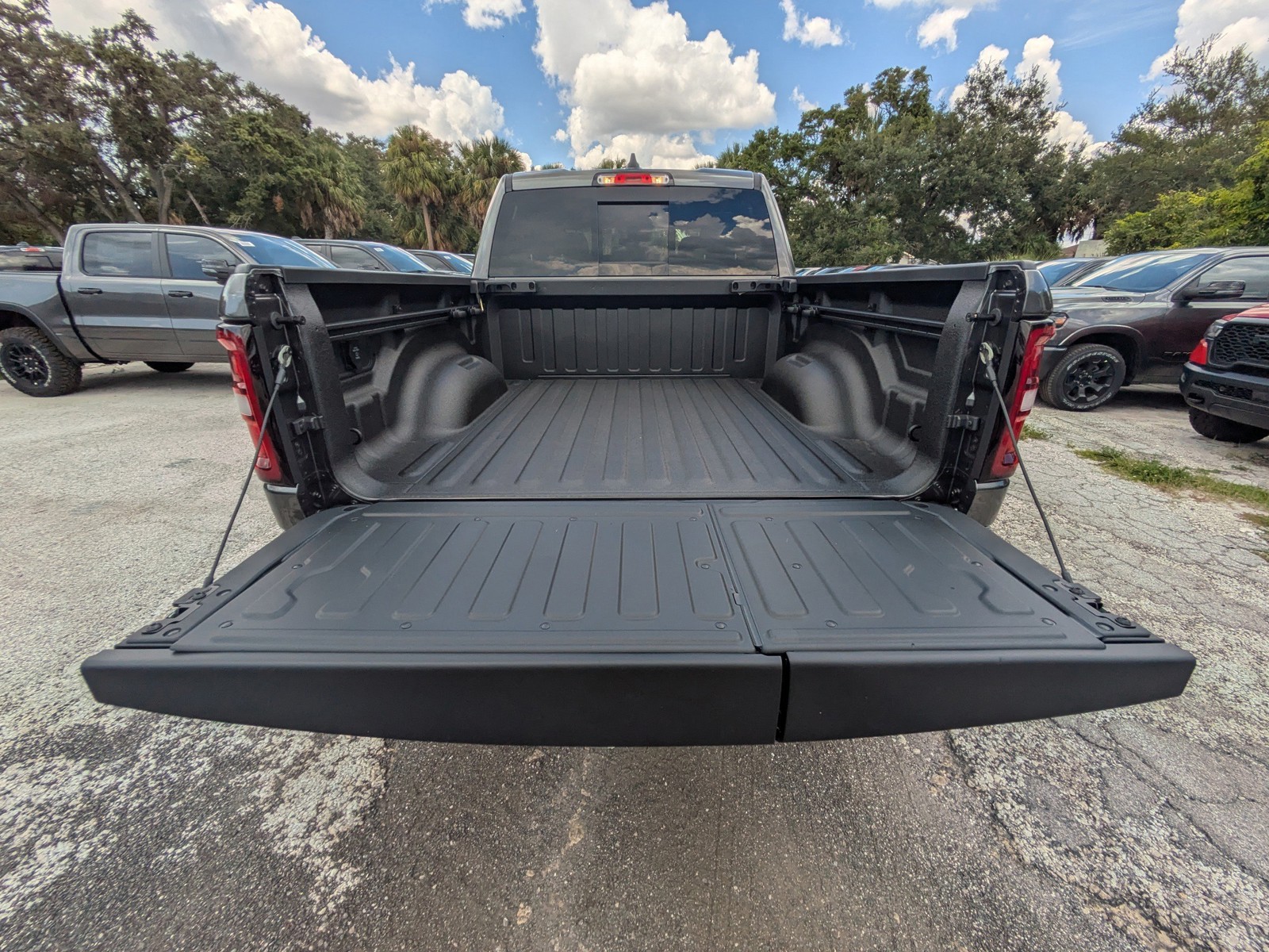 2026 Ram 1500 - Photo 8