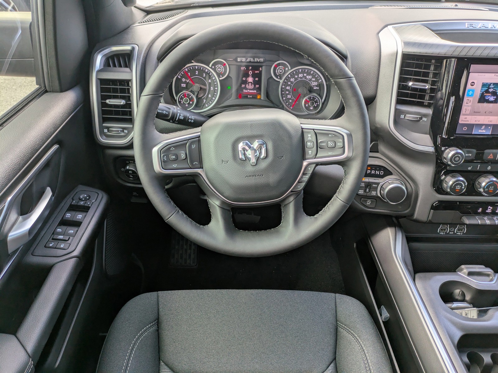 2026 Ram 1500 - Photo 14