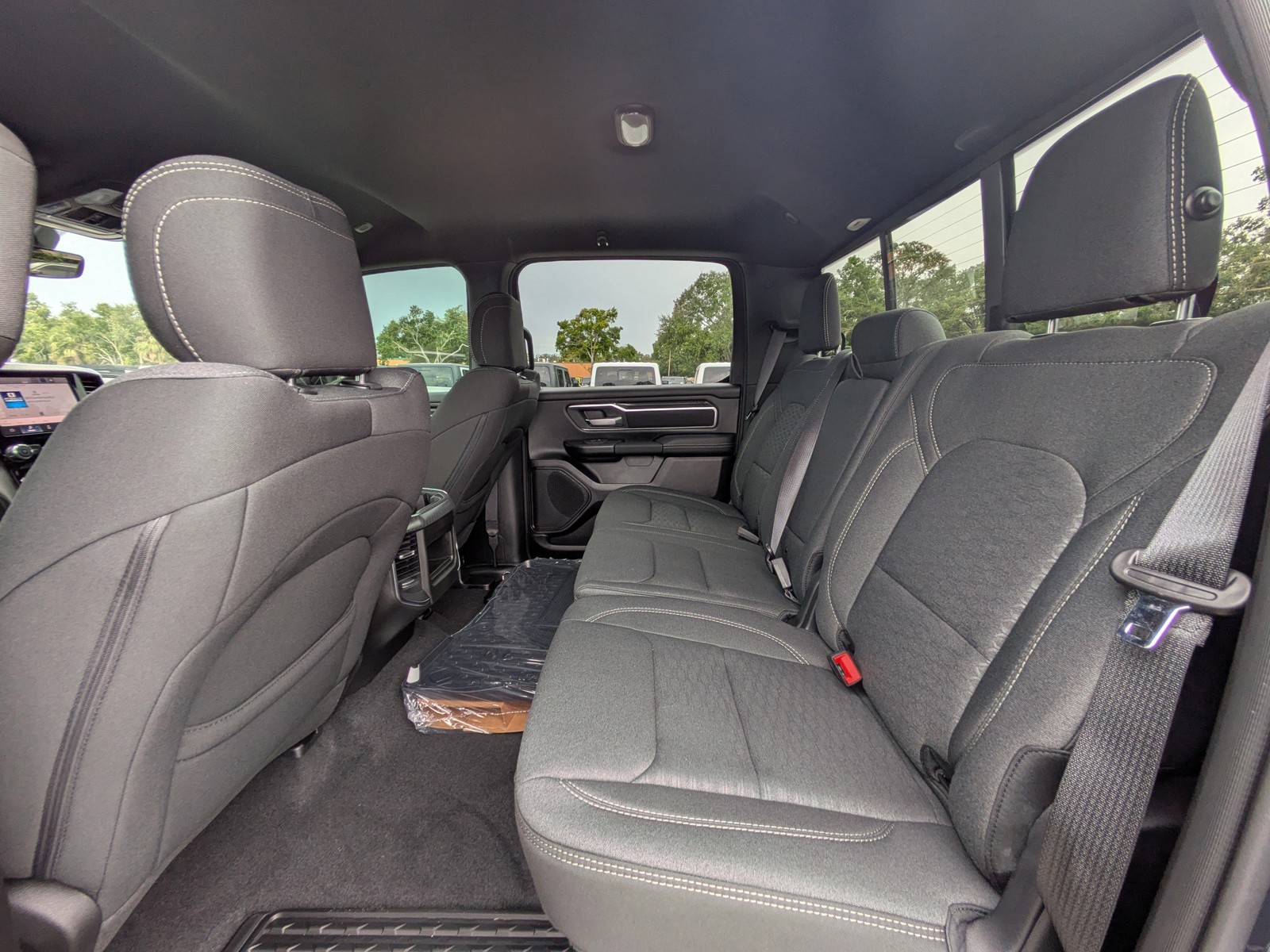 2026 Ram 1500 - Photo 12