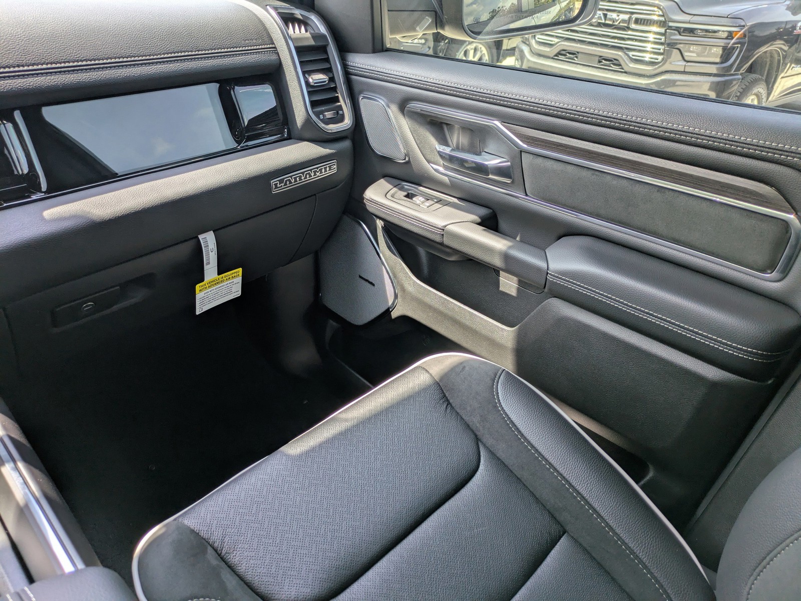 2026 Ram 1500 - Photo 15