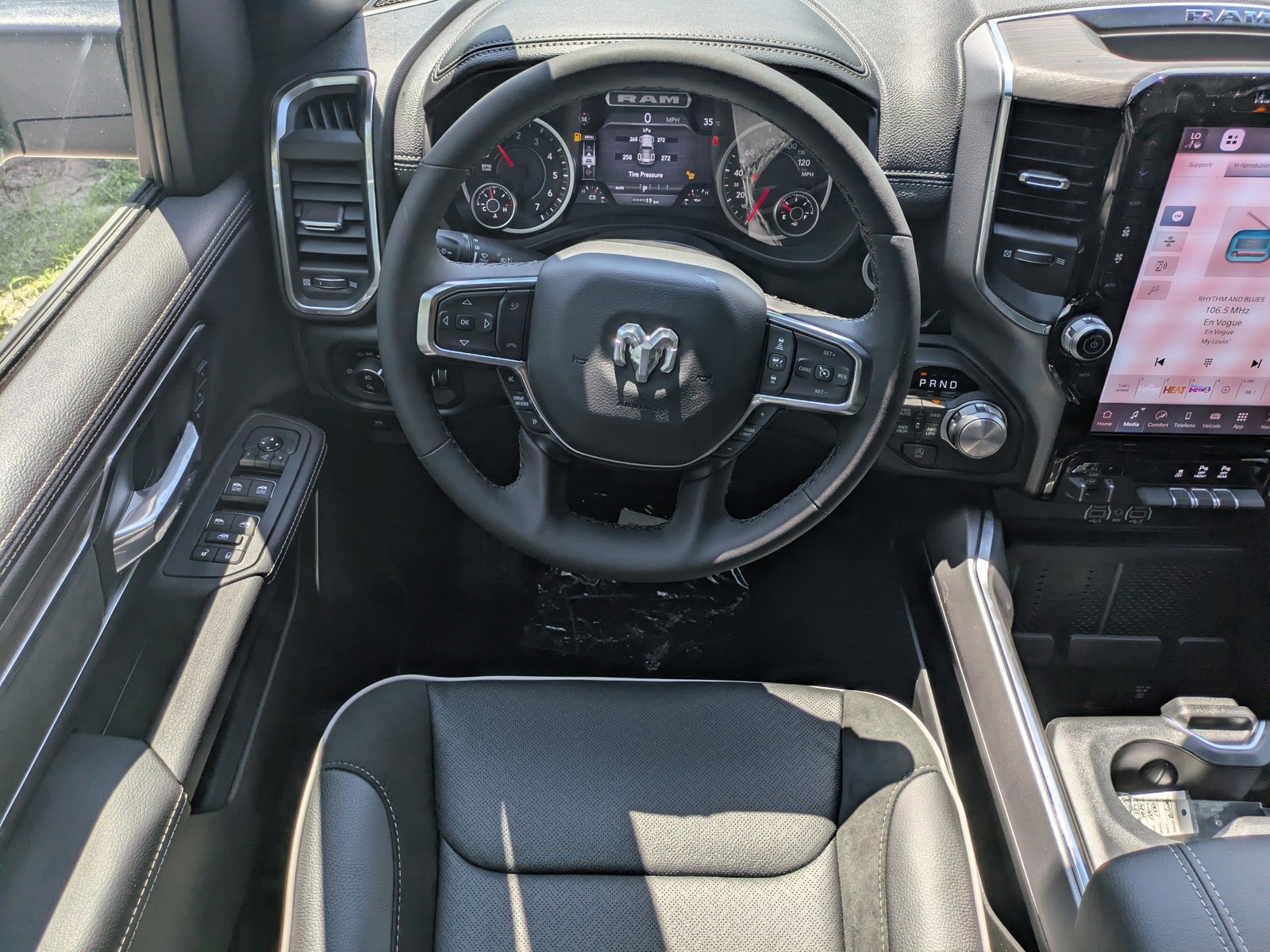 2026 Ram 1500 - Photo 14
