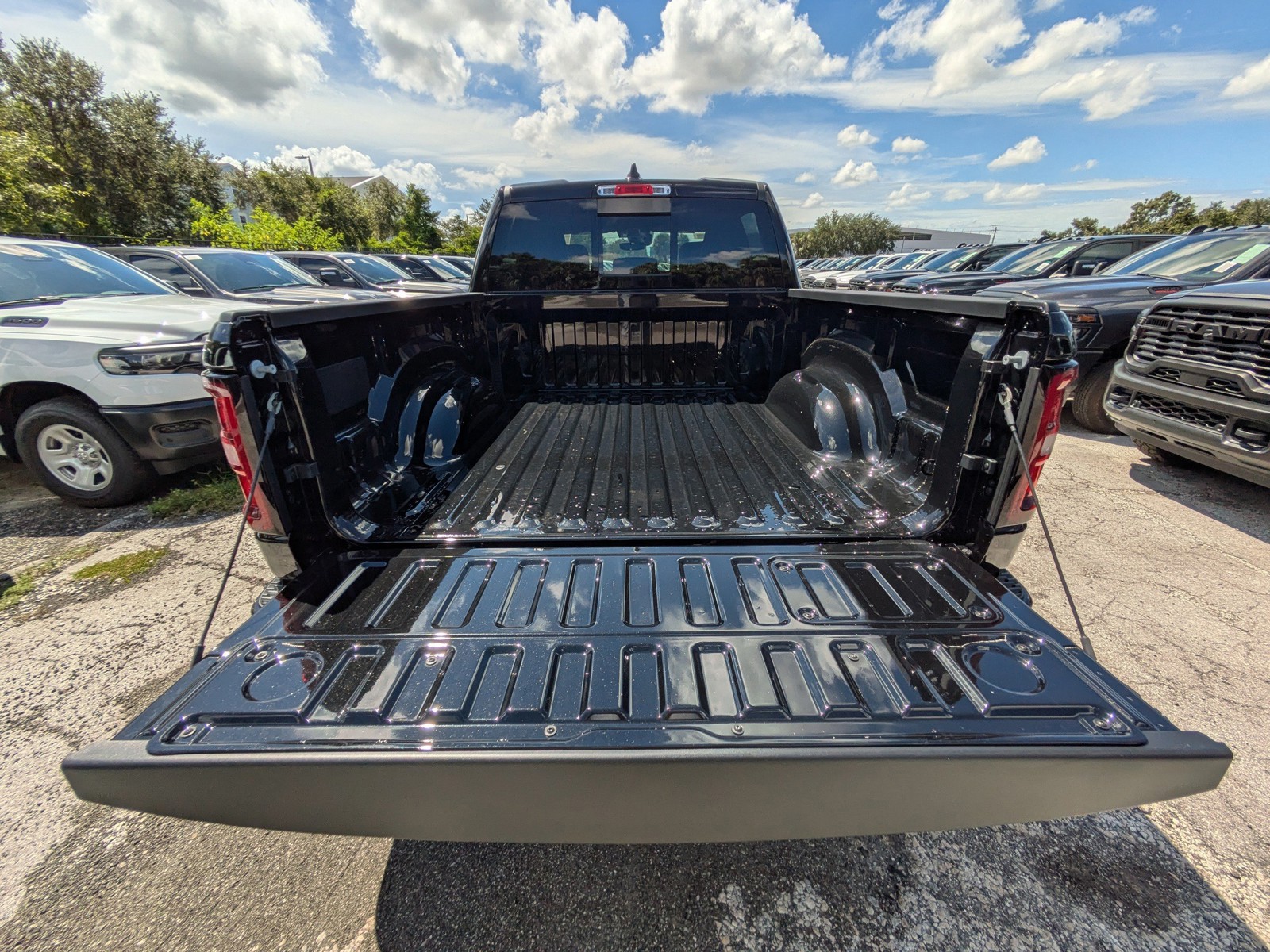 2026 Ram 1500 - Photo 8