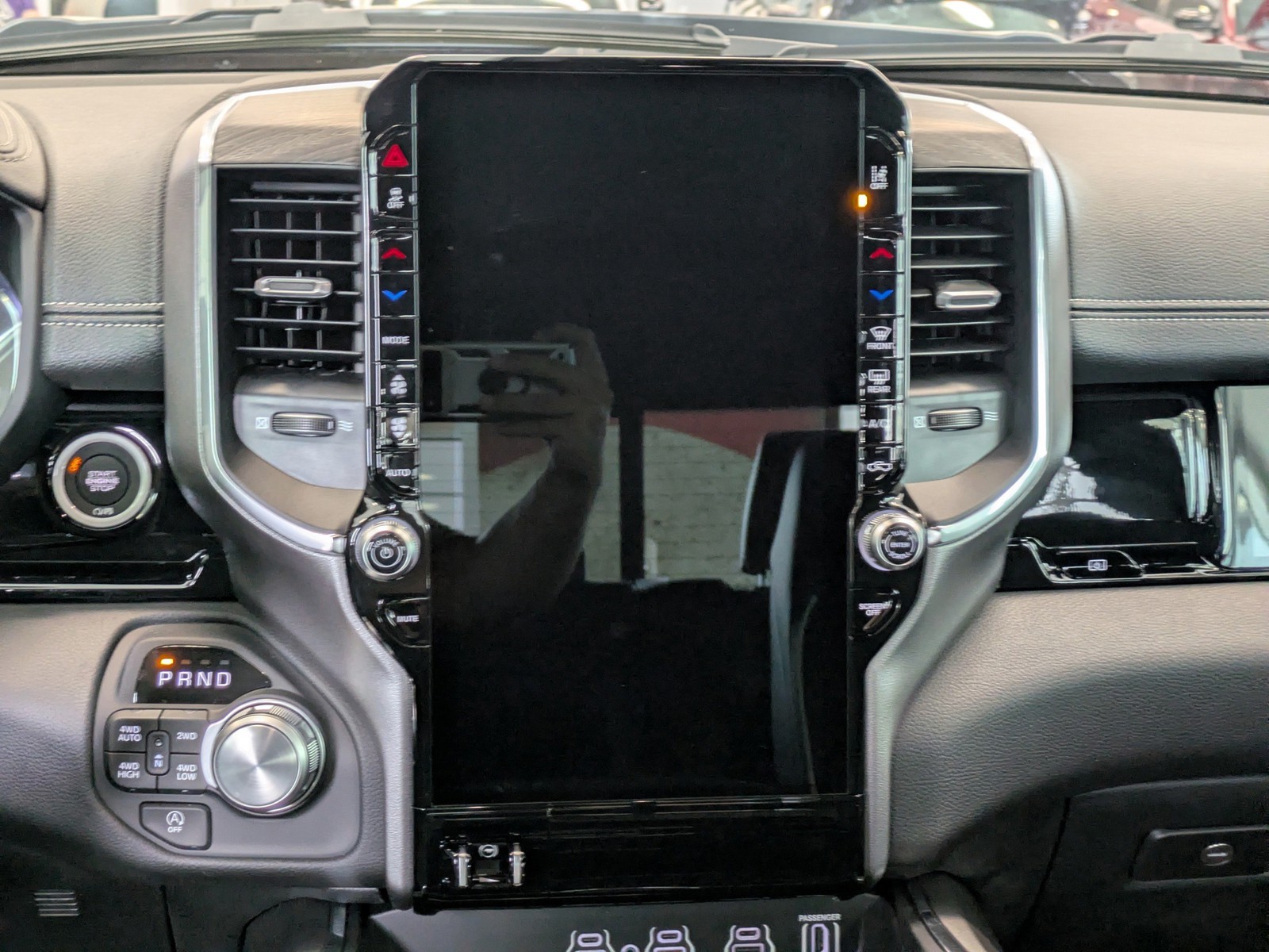 2026 Ram 1500 - Photo 15