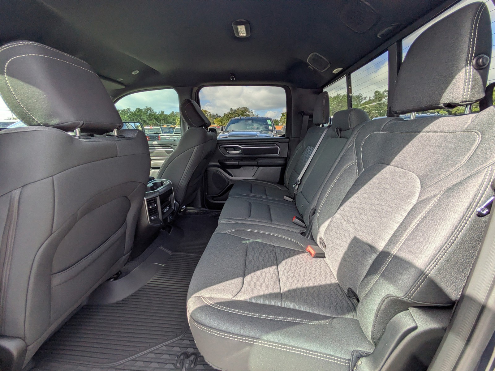 2026 Ram 1500 - Photo 12