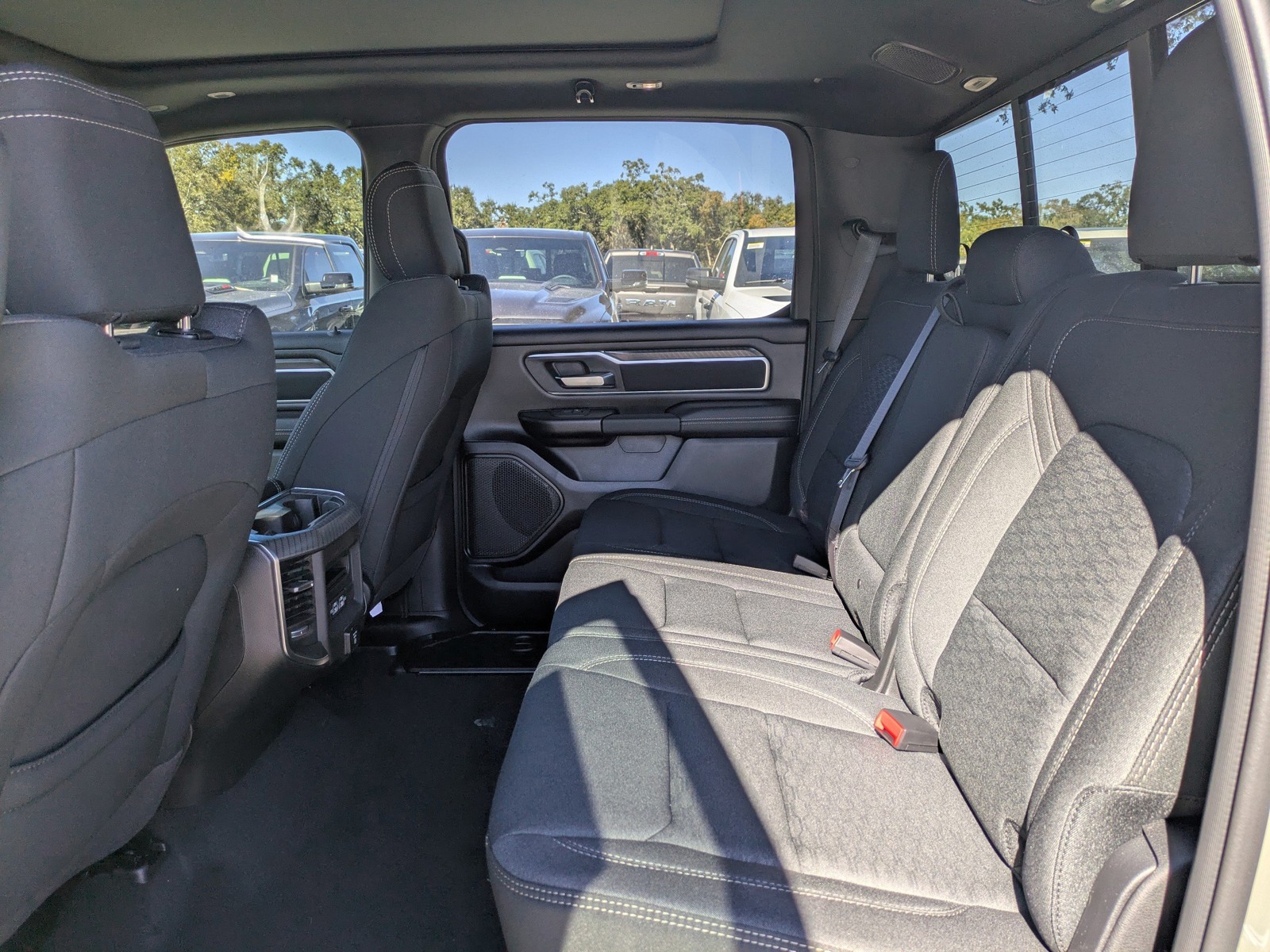 2026 Ram 1500 - Photo 12