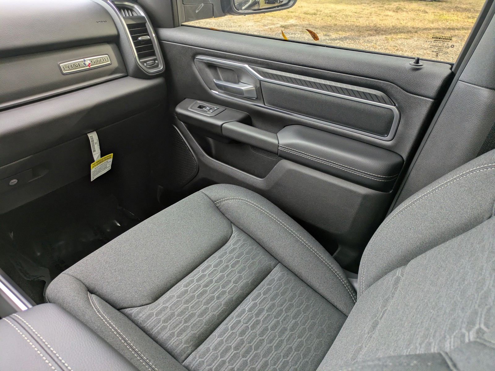 2026 Ram 1500 - Photo 15