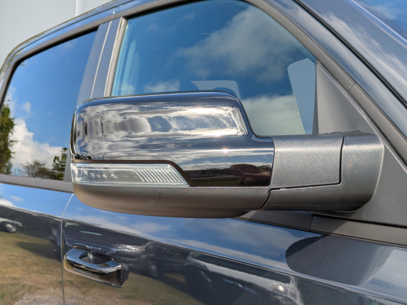 2026 Ram 1500 - Photo 12