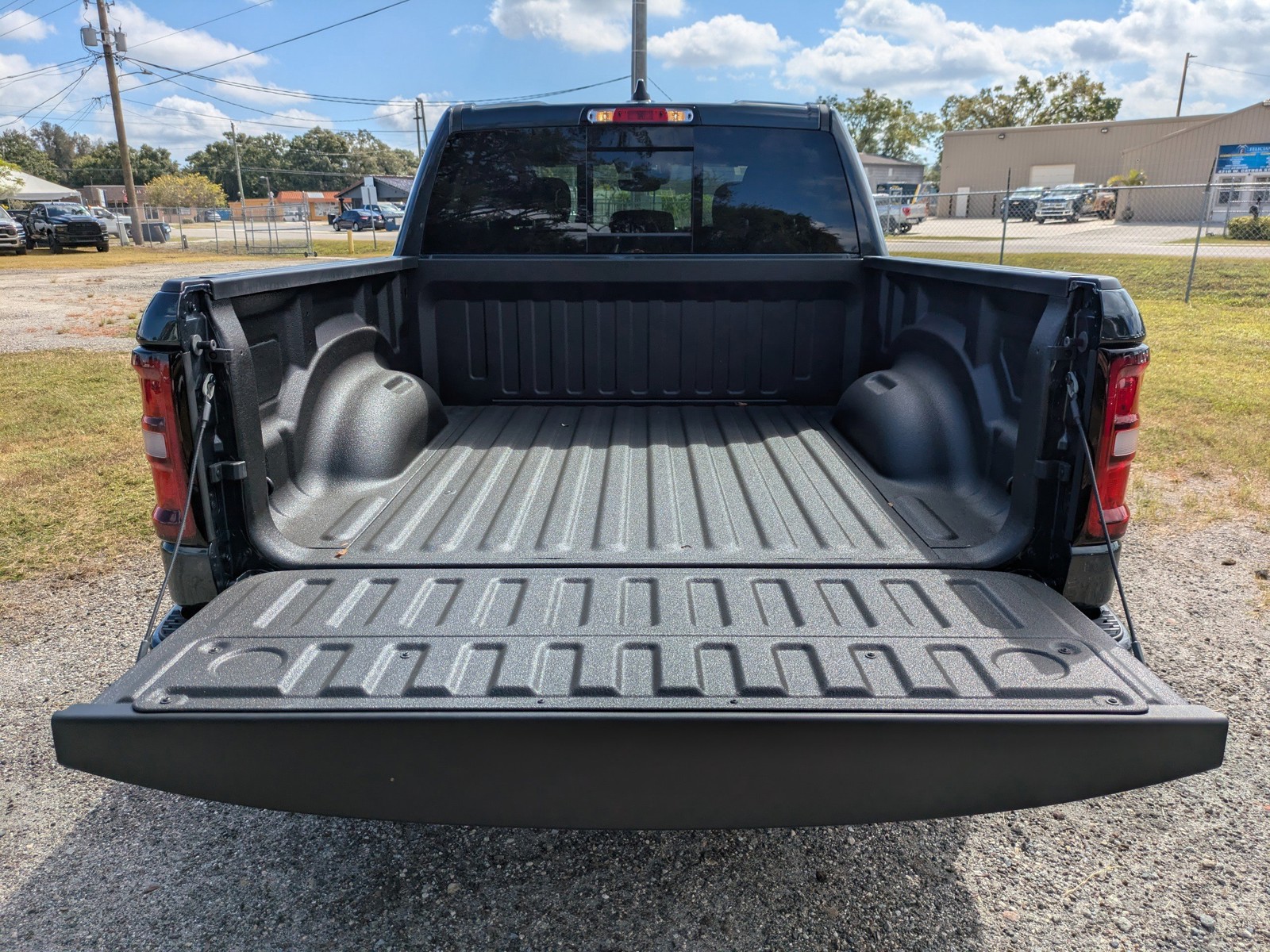2026 Ram 1500 - Photo 9