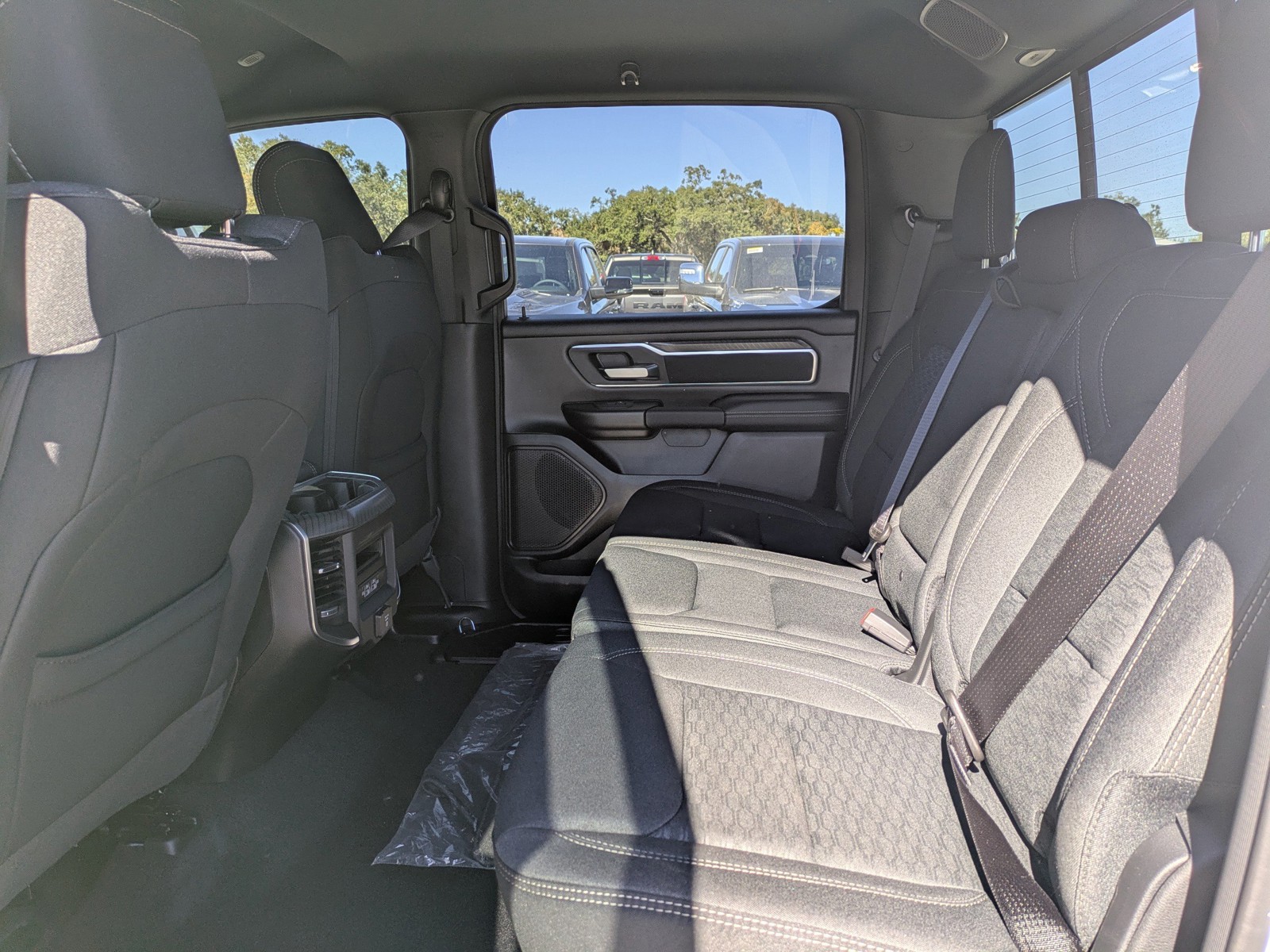 2026 Ram 1500 - Photo 12