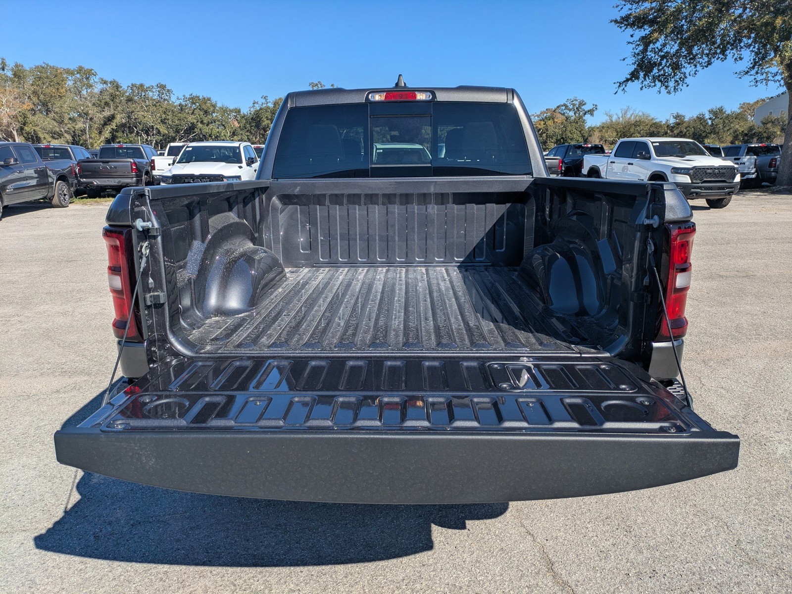 2026 Ram 1500 - Photo 8