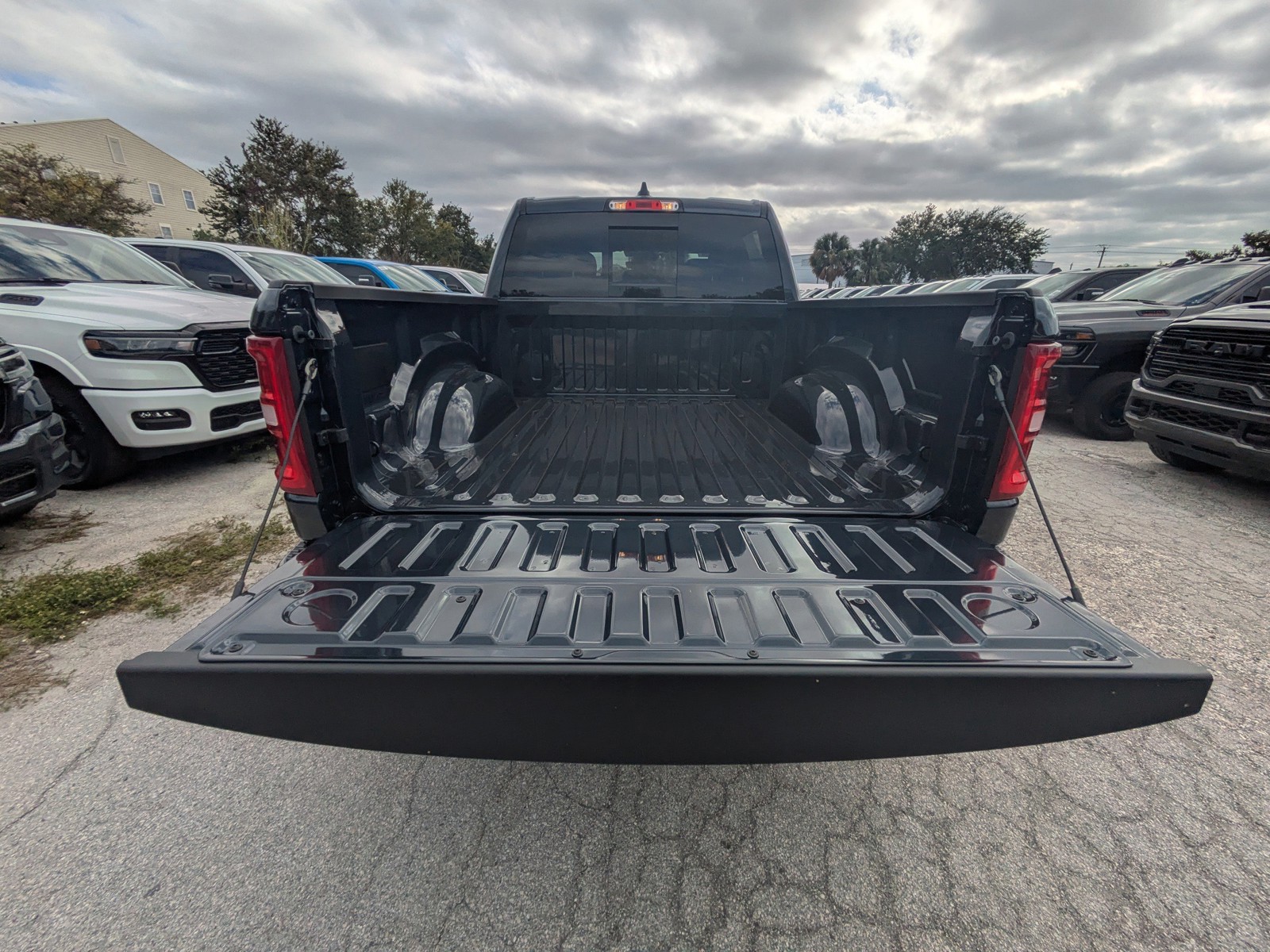2026 Ram 1500 - Photo 8