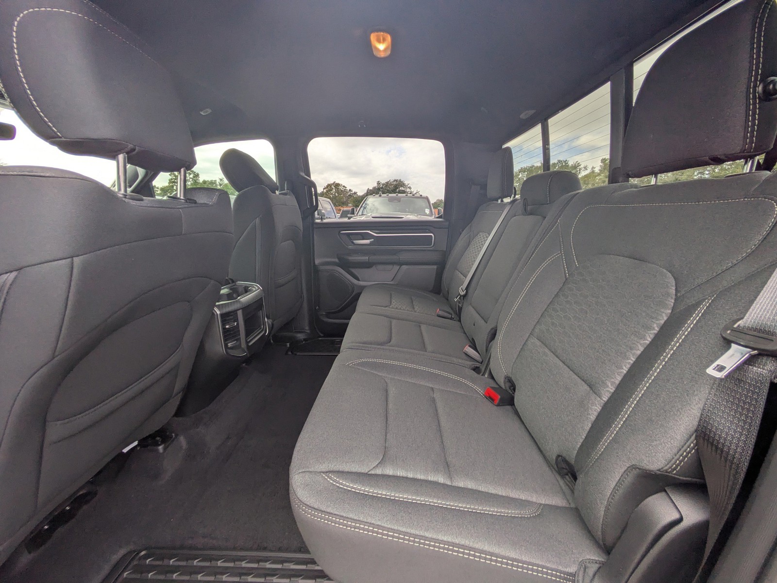 2026 Ram 1500 - Photo 12