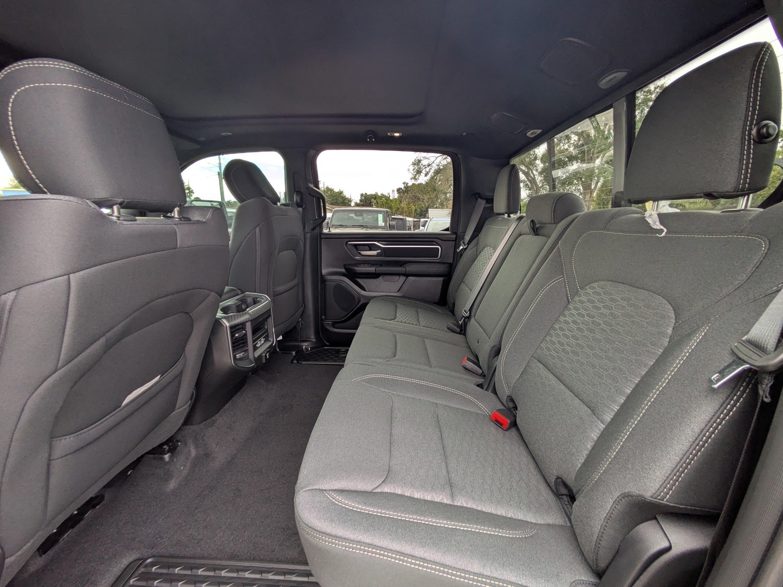 2026 Ram 1500 - Photo 12