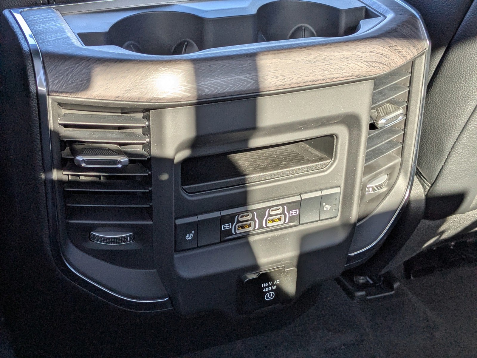 2026 Ram 1500 - Photo 14
