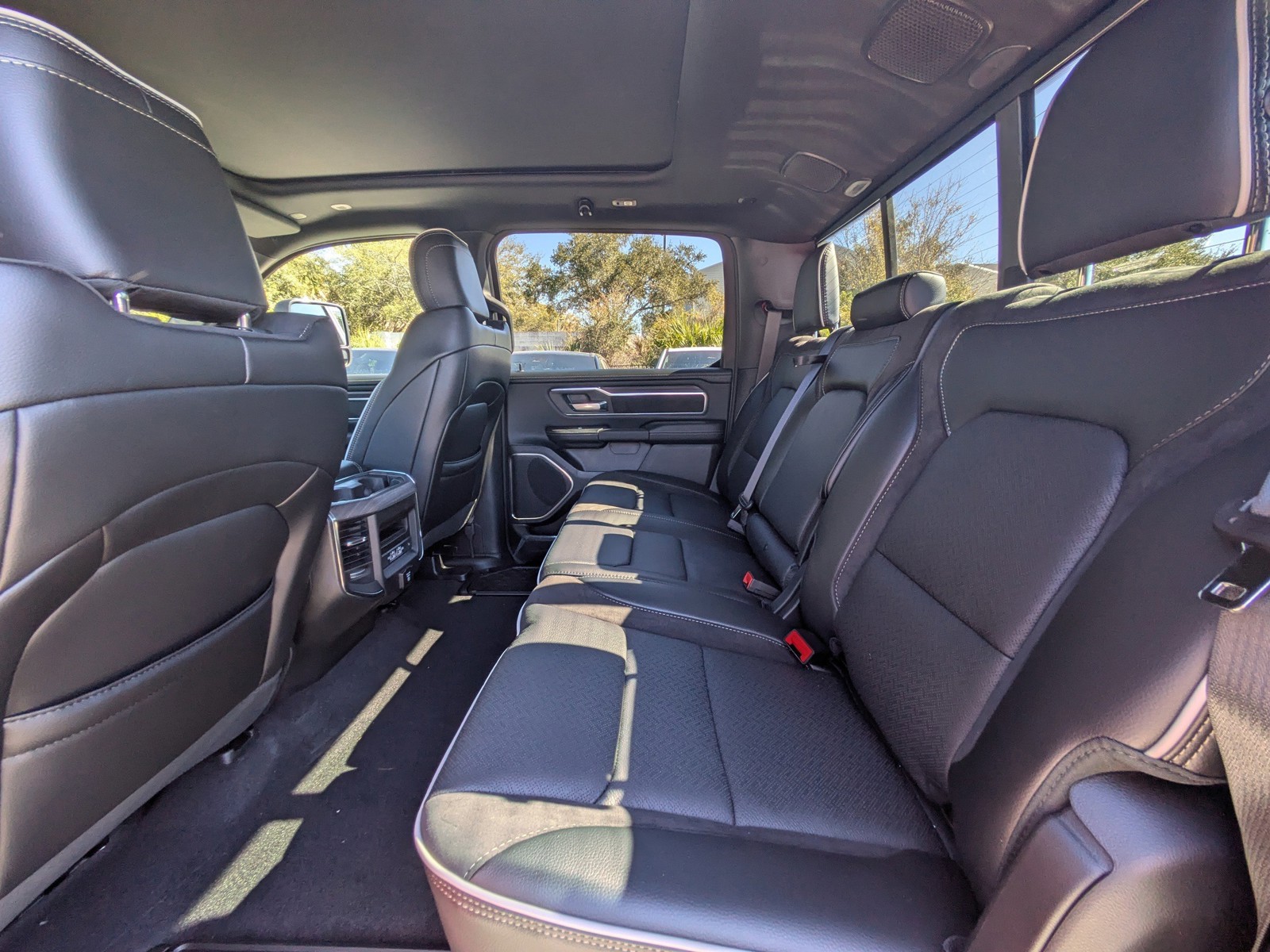 2026 Ram 1500 - Photo 12