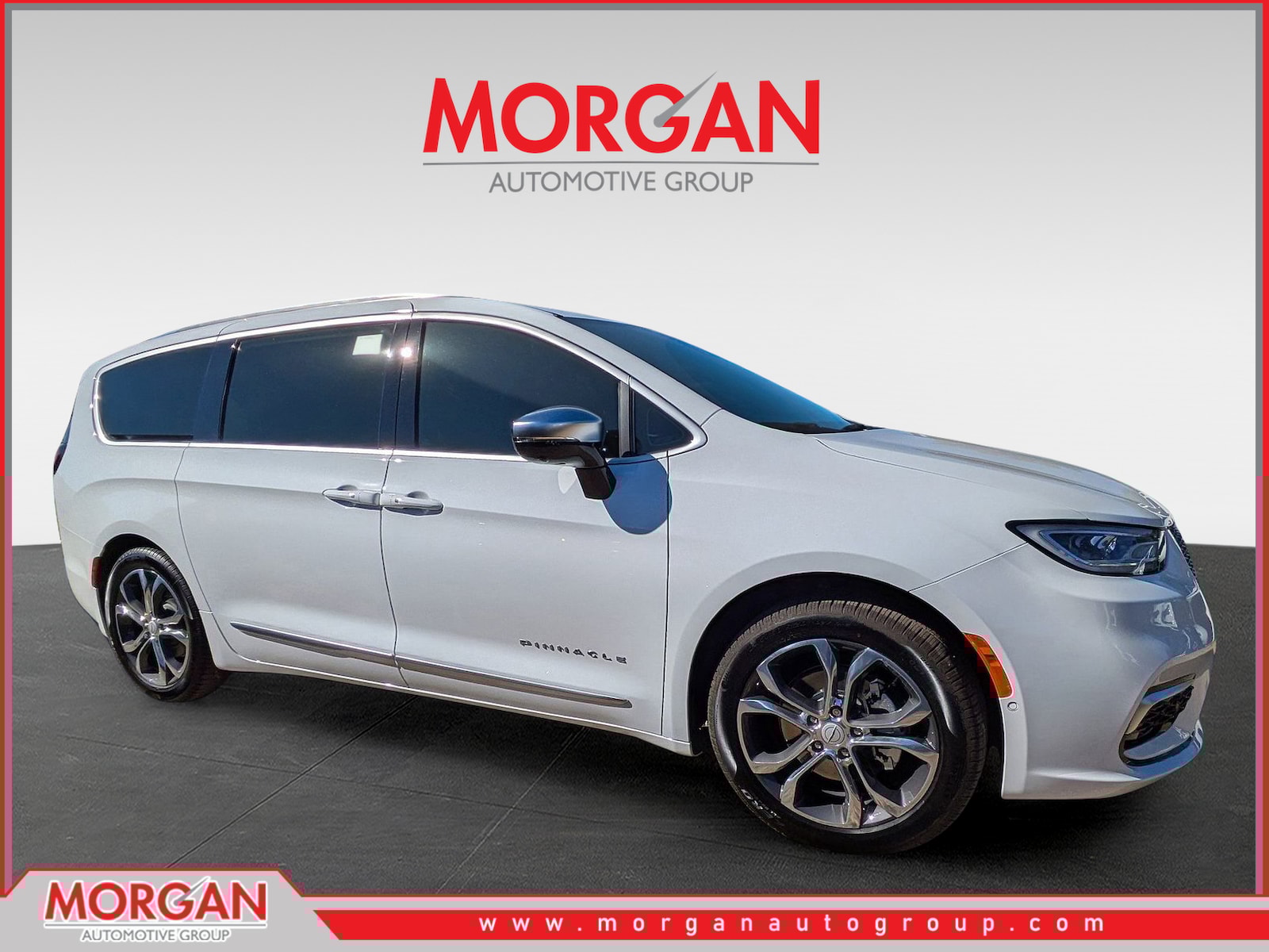 2026 Chrysler Pacifica Pinnacle's photo