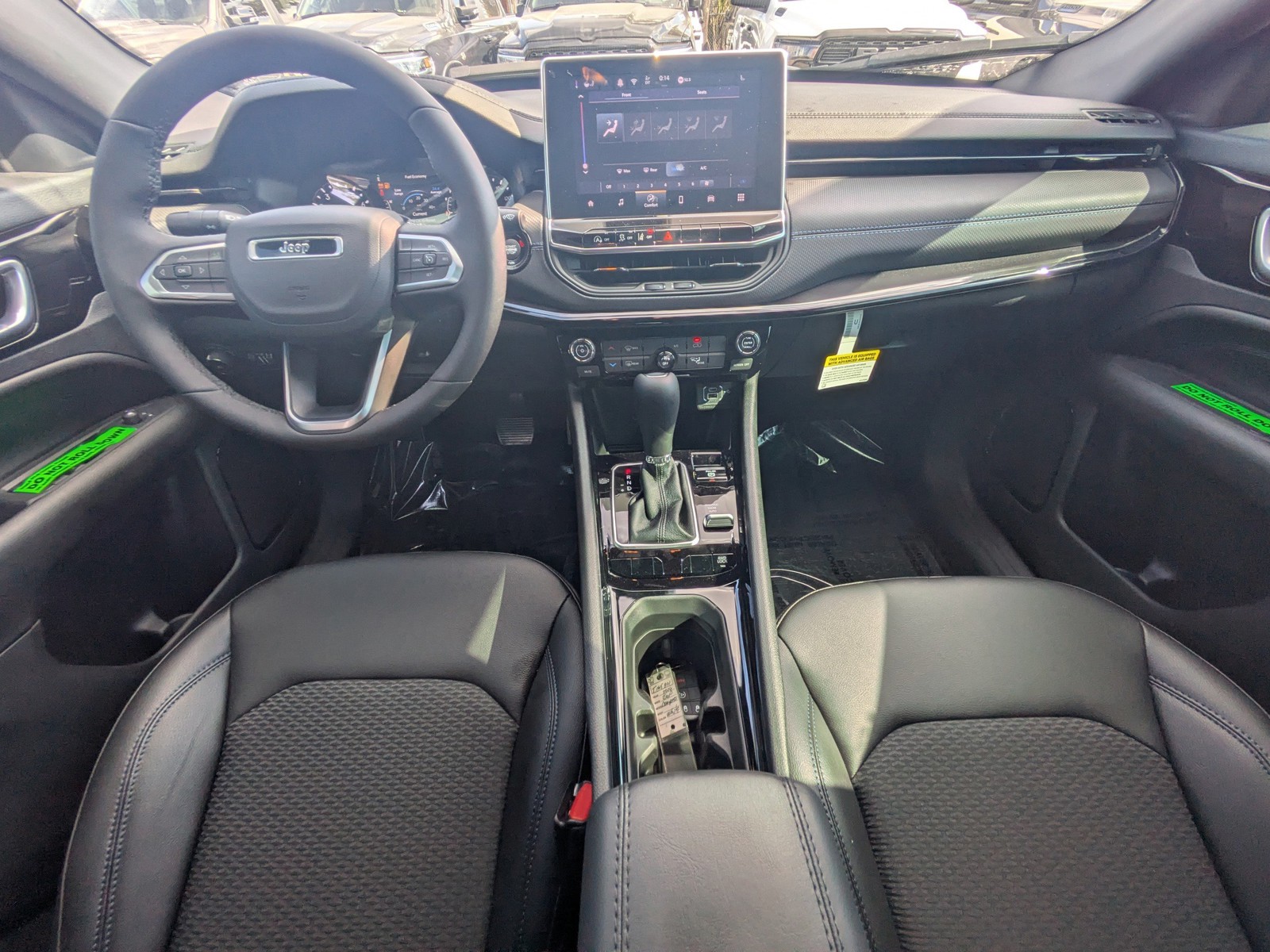 2026 Jeep Compass - Photo 13