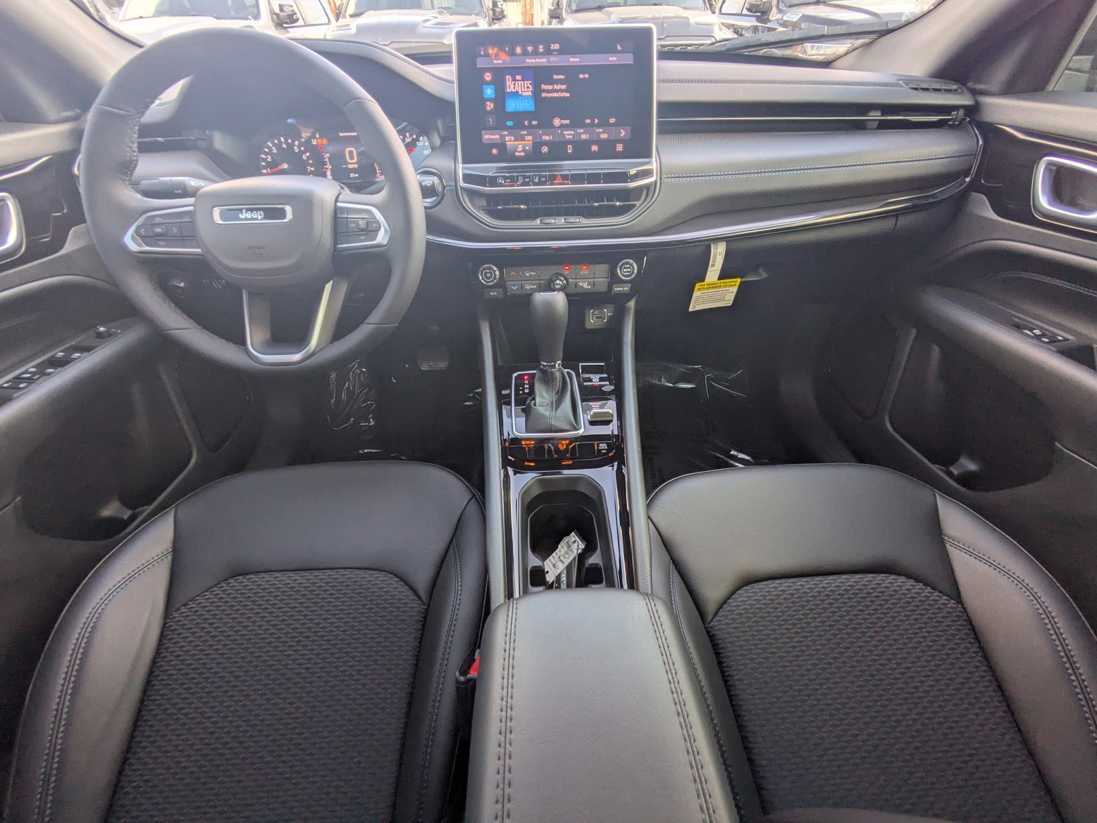 2026 Jeep Compass - Photo 13