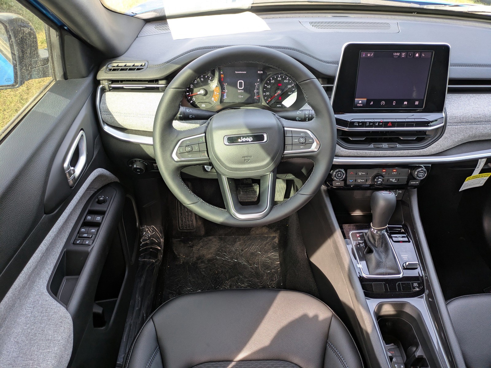 2026 Jeep Compass - Photo 14