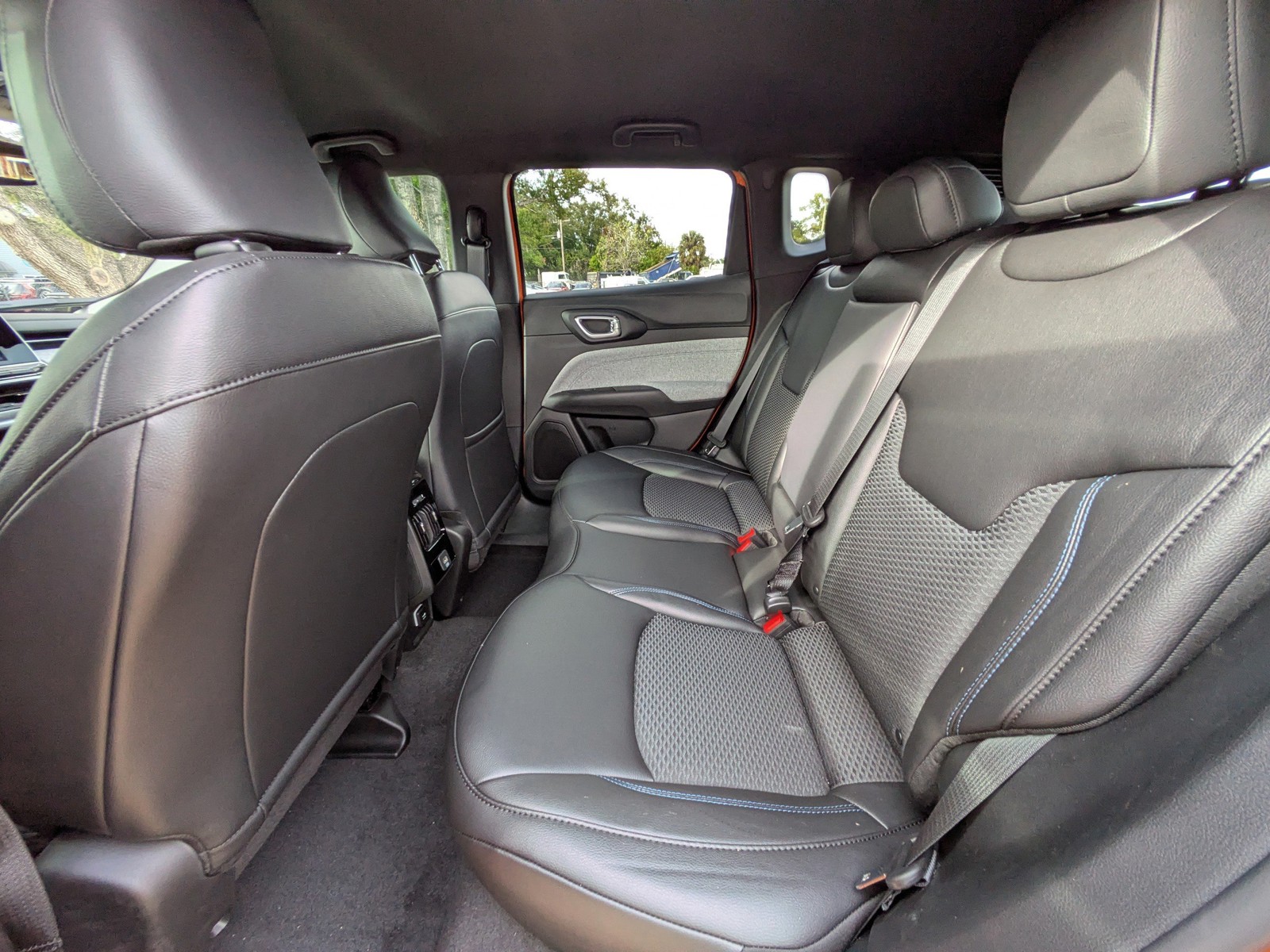2026 Jeep Compass - Photo 12