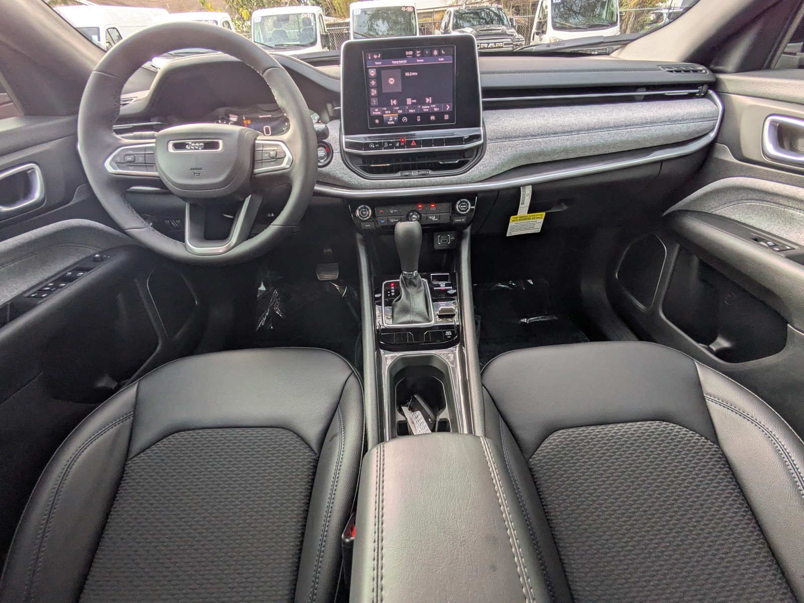 2026 Jeep Compass - Photo 13