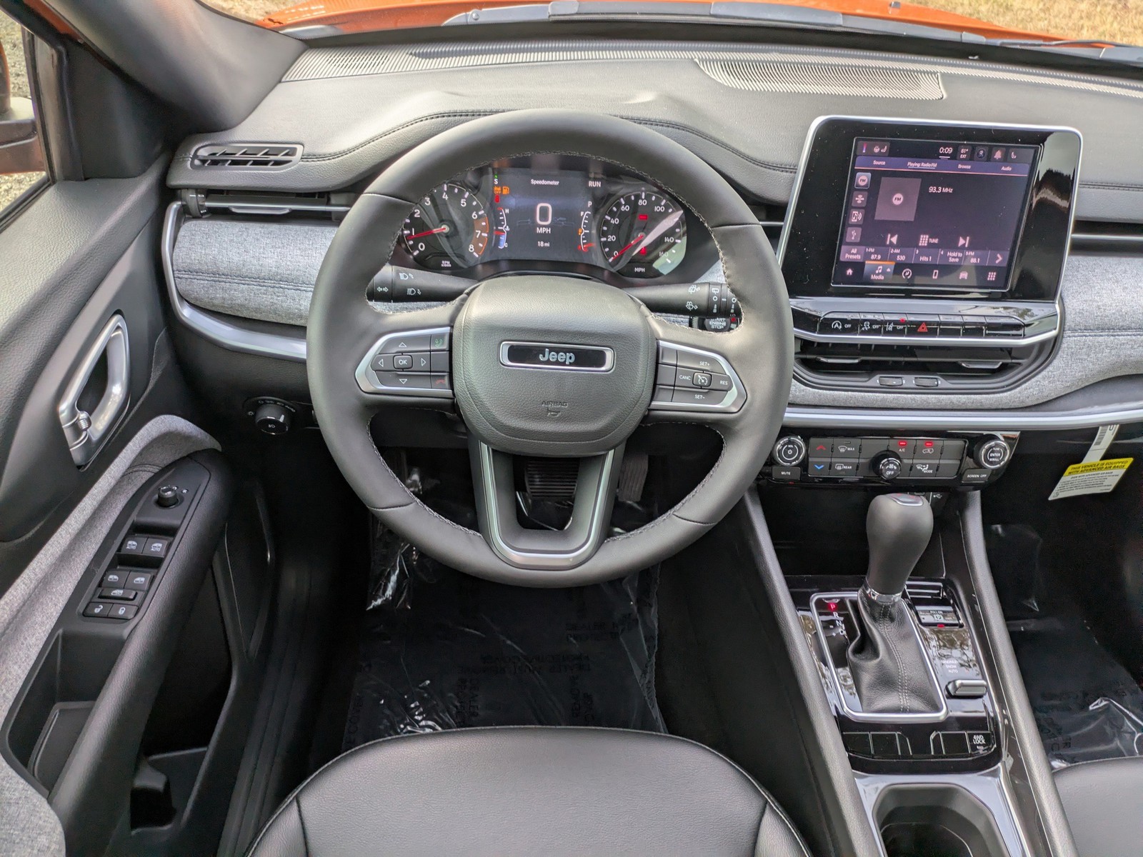 2026 Jeep Compass - Photo 14