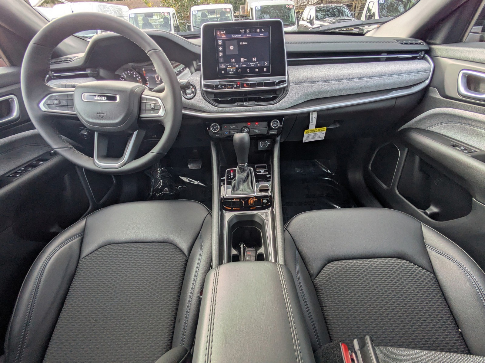 2026 Jeep Compass - Photo 13
