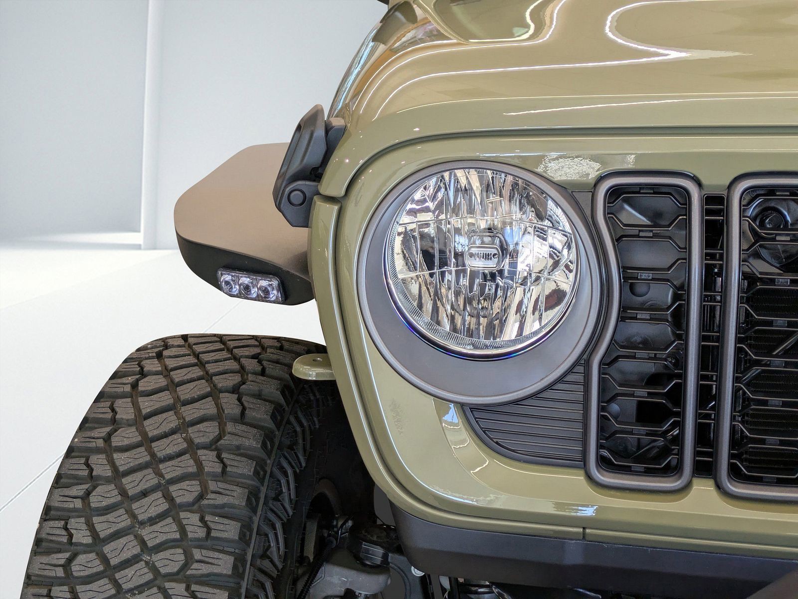 2026 Jeep Wrangler - Photo 8