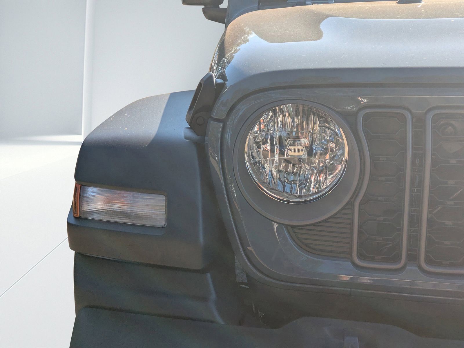 2026 Jeep Wrangler - Photo 8