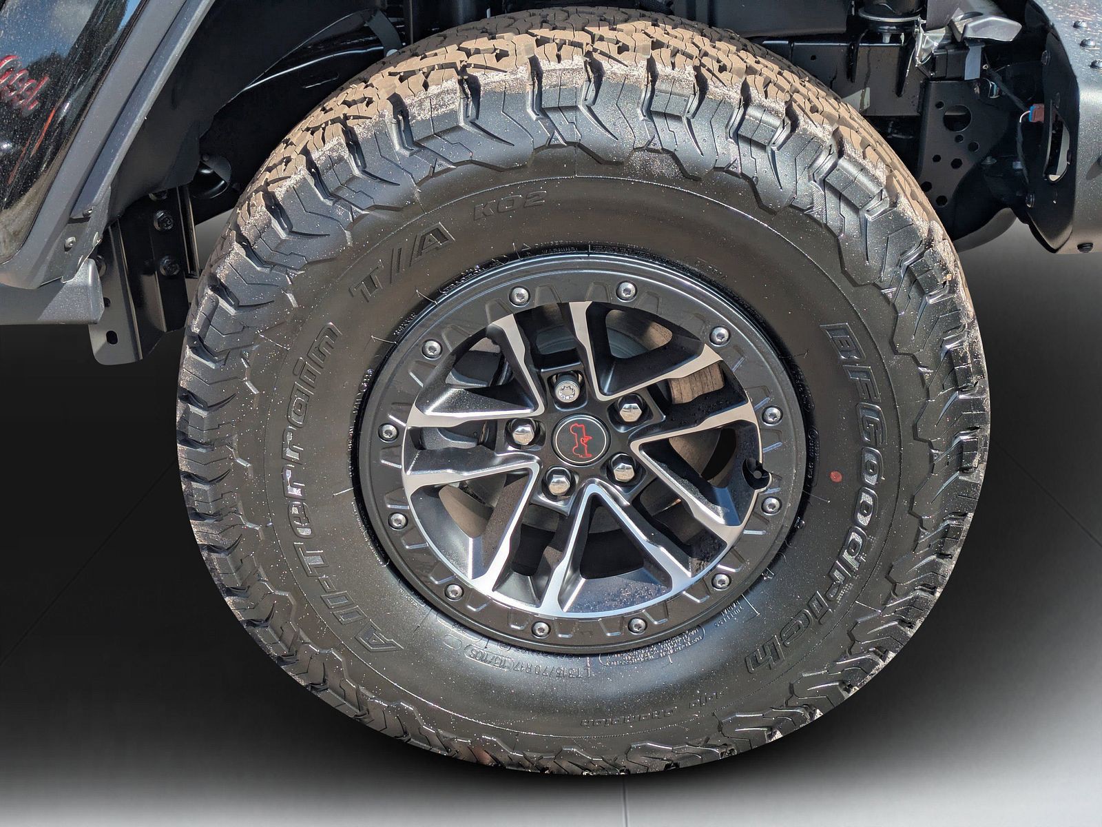 2026 Jeep Wrangler - Photo 9