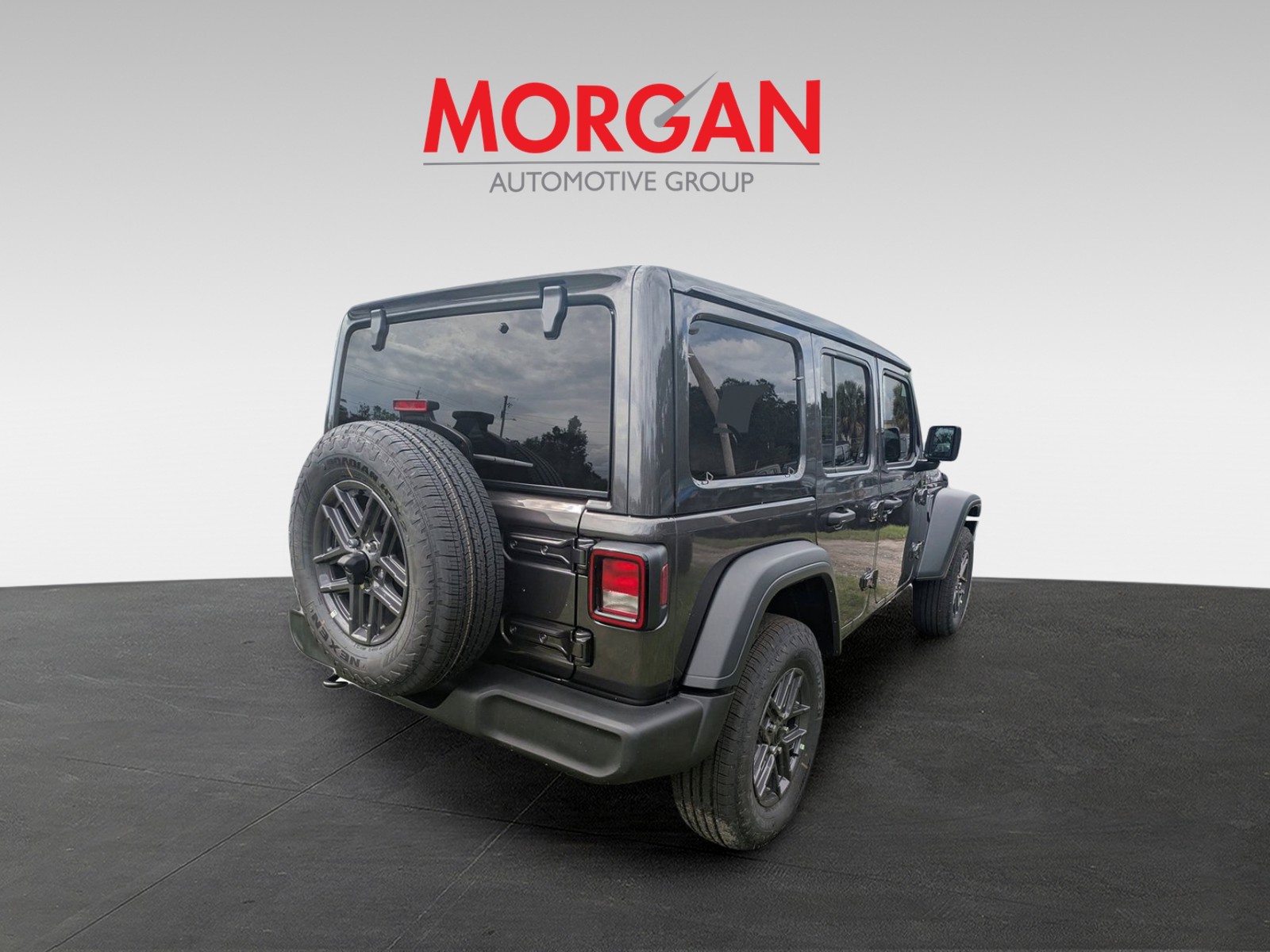 2025 Jeep Wrangler - Photo 4