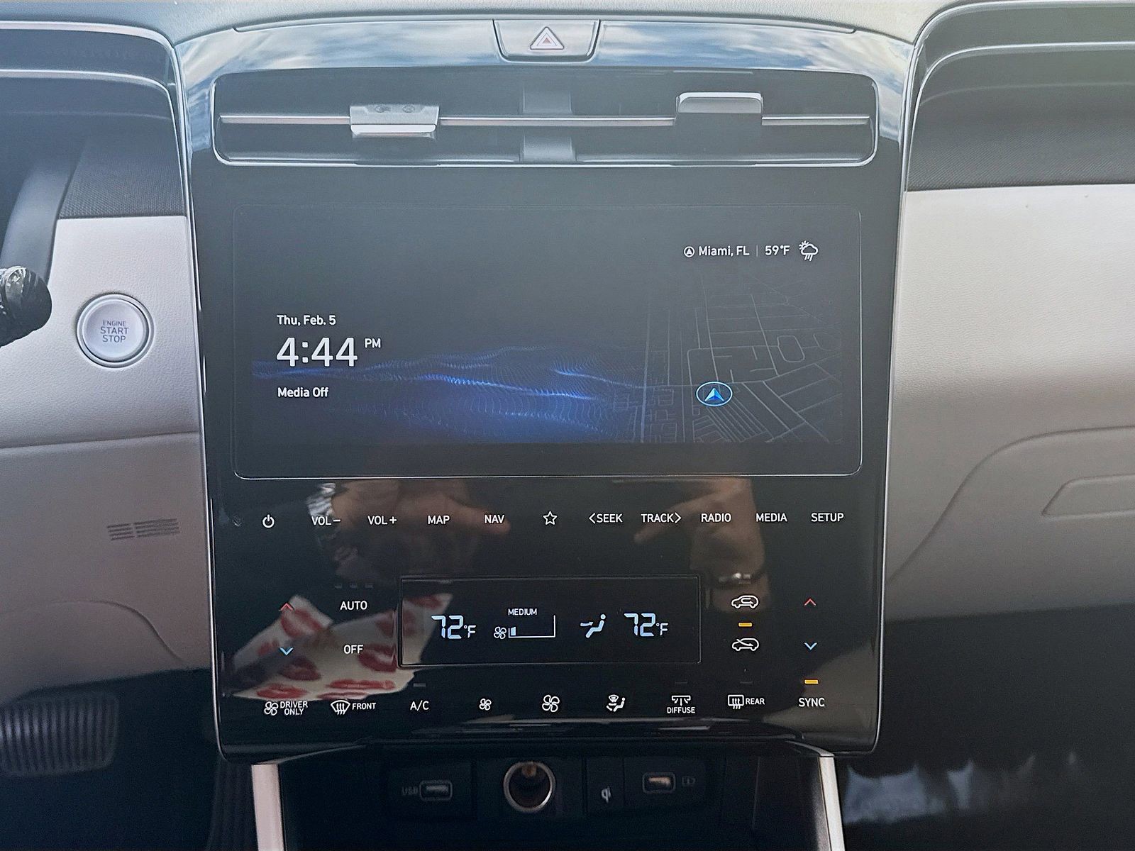 2023 Hyundai Tucson Hybrid - Photo 10