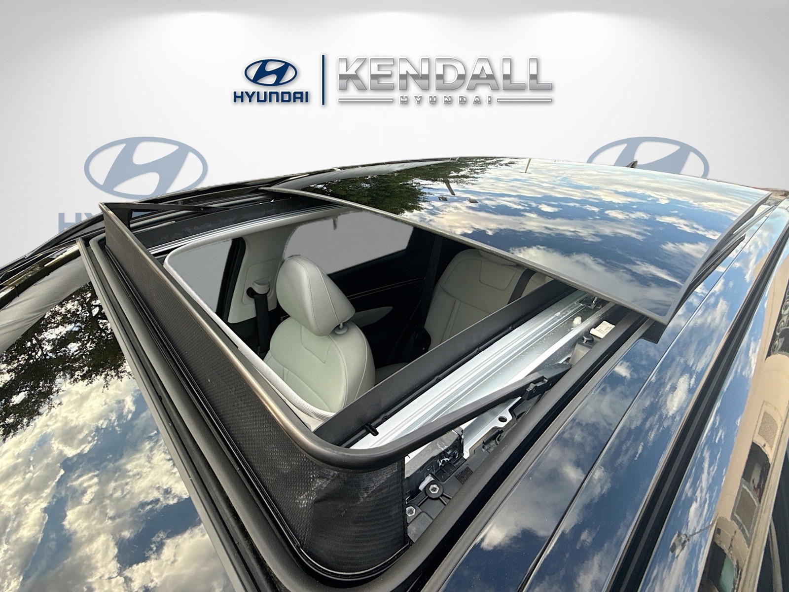2023 Hyundai Tucson Hybrid - Photo 15