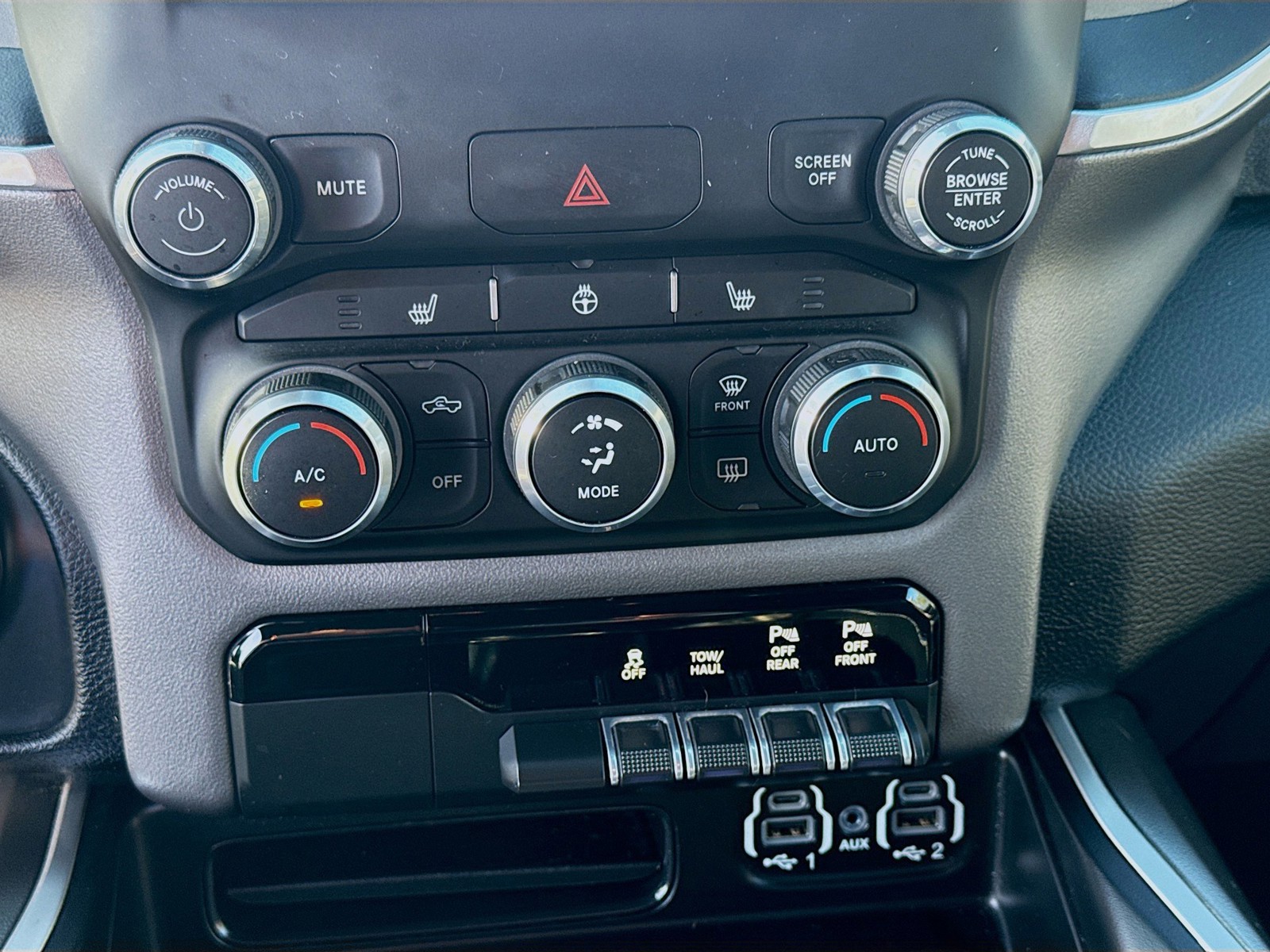 2022 Ram 1500 - Photo 12