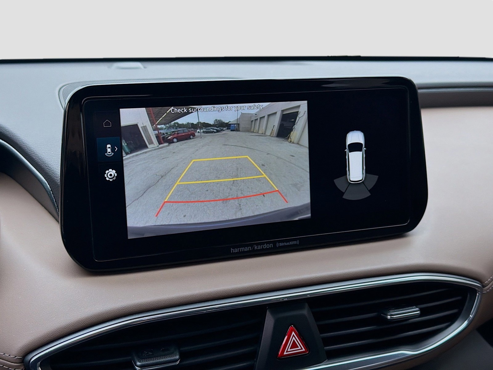 2022 Hyundai Santa Fe Hybrid - Photo 12