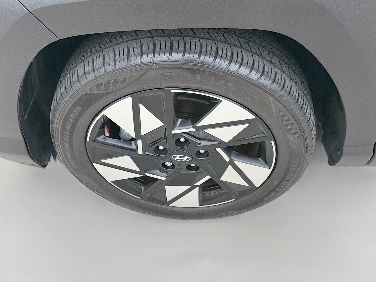 2024 Hyundai Kona - Photo 34