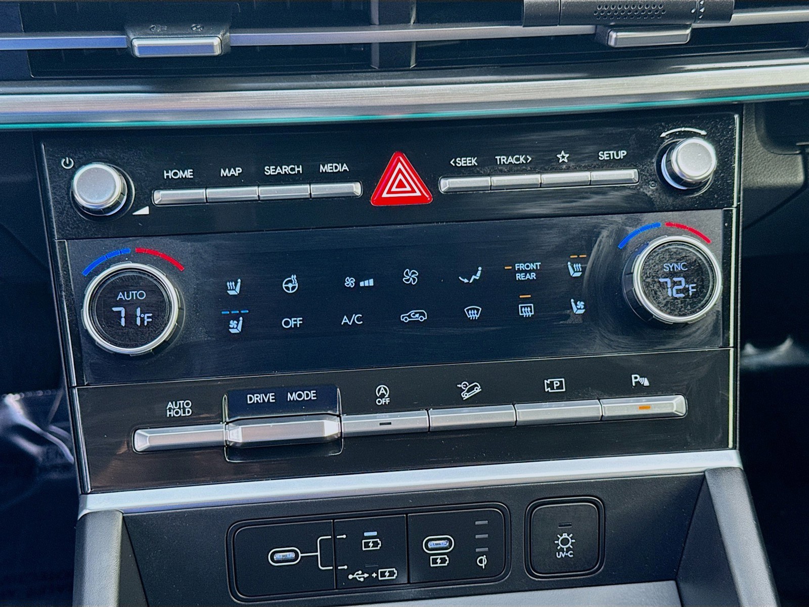 2024 Hyundai Santa Fe - Photo 14