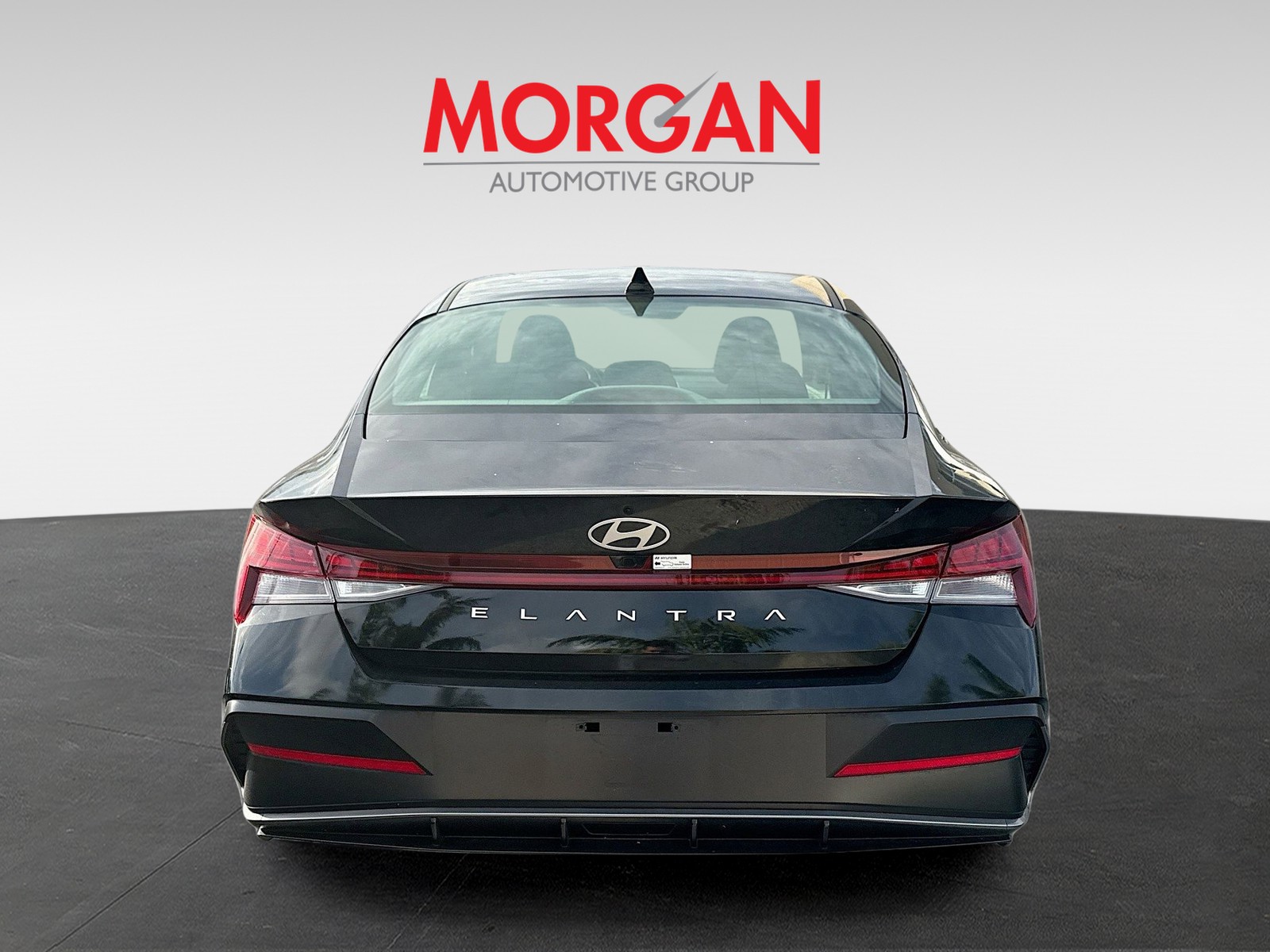2025 Hyundai Elantra - Photo 6