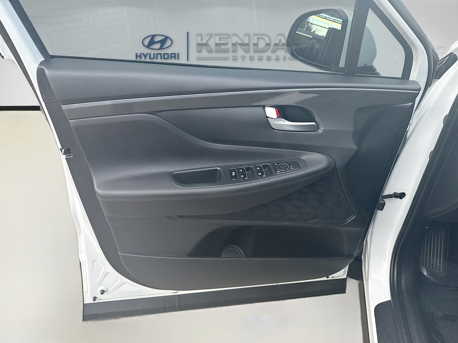 2023 Hyundai Santa Fe - Photo 18