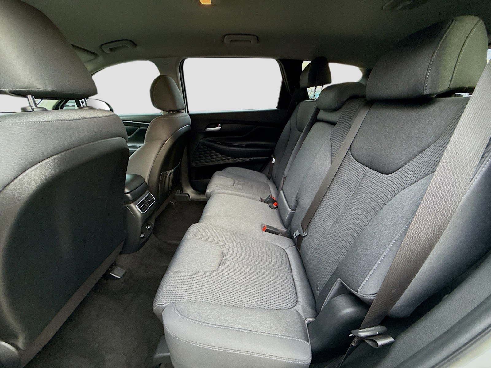 2023 Hyundai Santa Fe - Photo 22